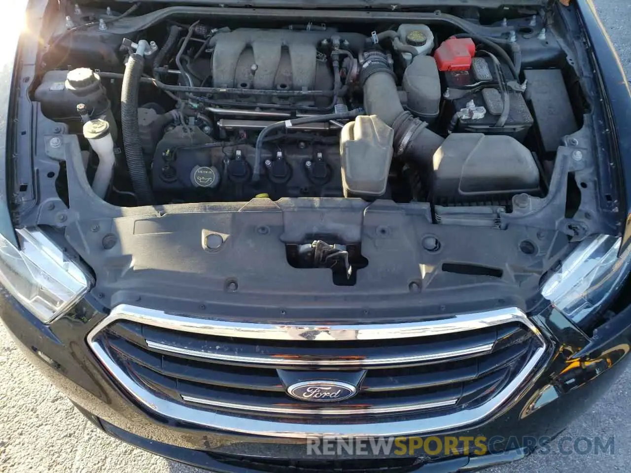 12 fotografías del automóvil dañado 1FAHP2F88KG108650 FORD TAURUS 2019