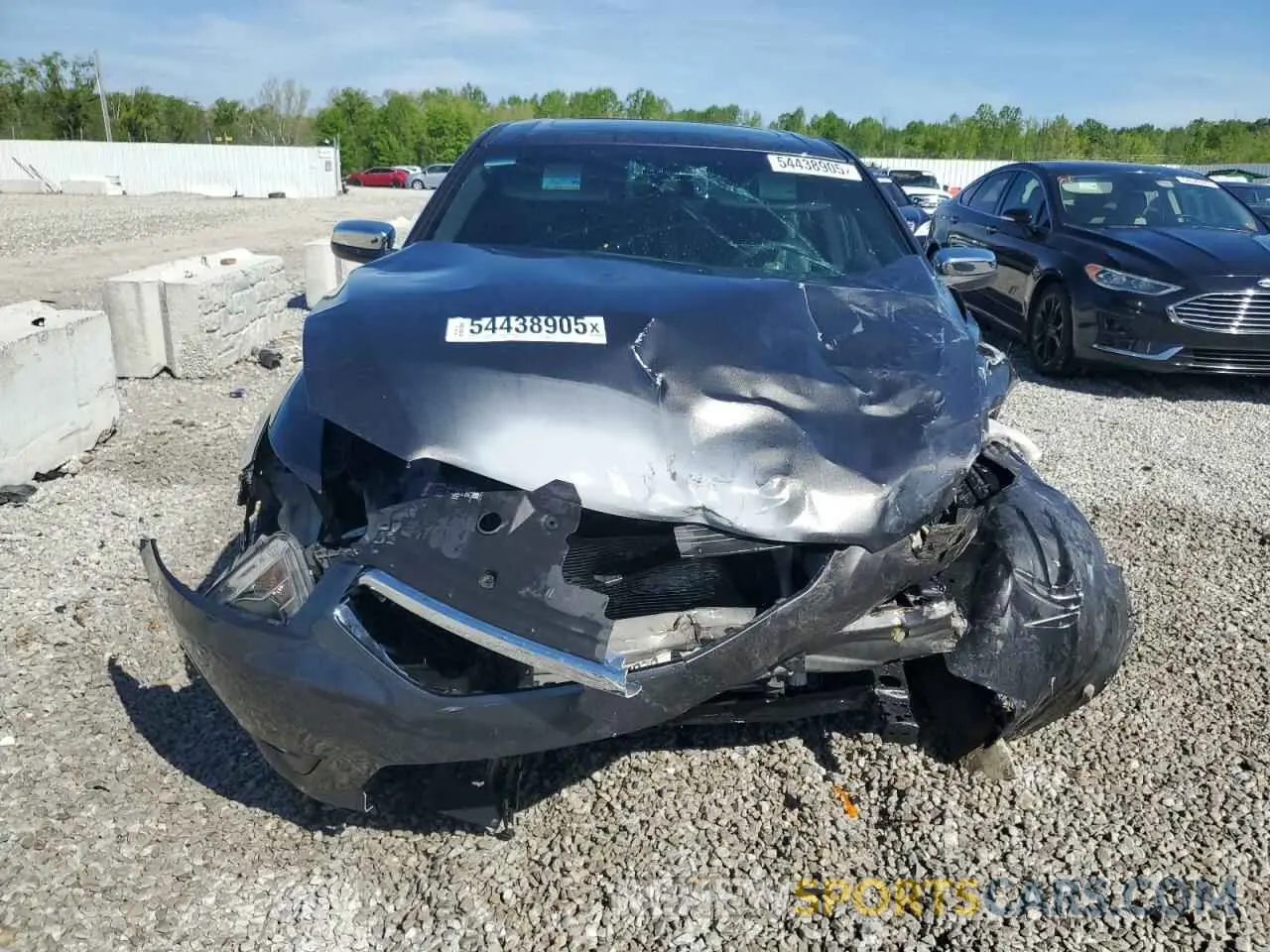 5 fotografías del automóvil dañado 1FAHP2F8XKG109556 FORD TAURUS 2019