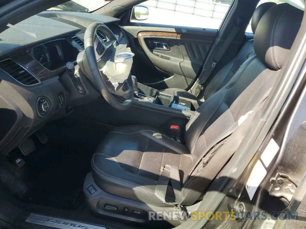 7 fotografías del automóvil dañado 1FAHP2F8XKG109556 FORD TAURUS 2019