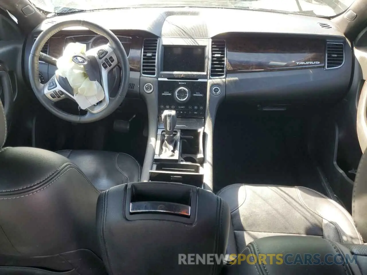 8 fotografías del automóvil dañado 1FAHP2F8XKG109556 FORD TAURUS 2019