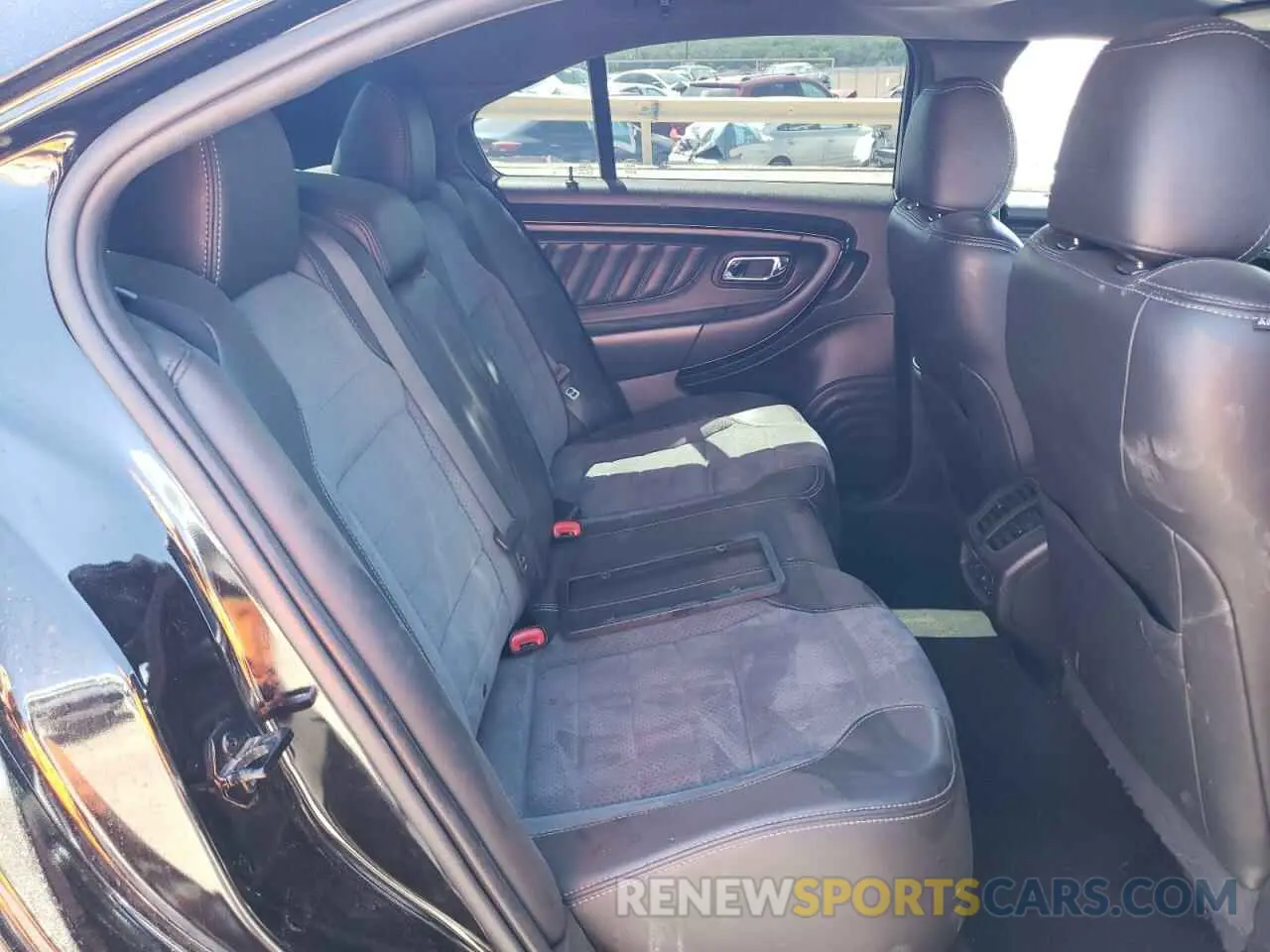 10 fotografías del automóvil dañado 1FAHP2KT7KG110934 FORD TAURUS 2019