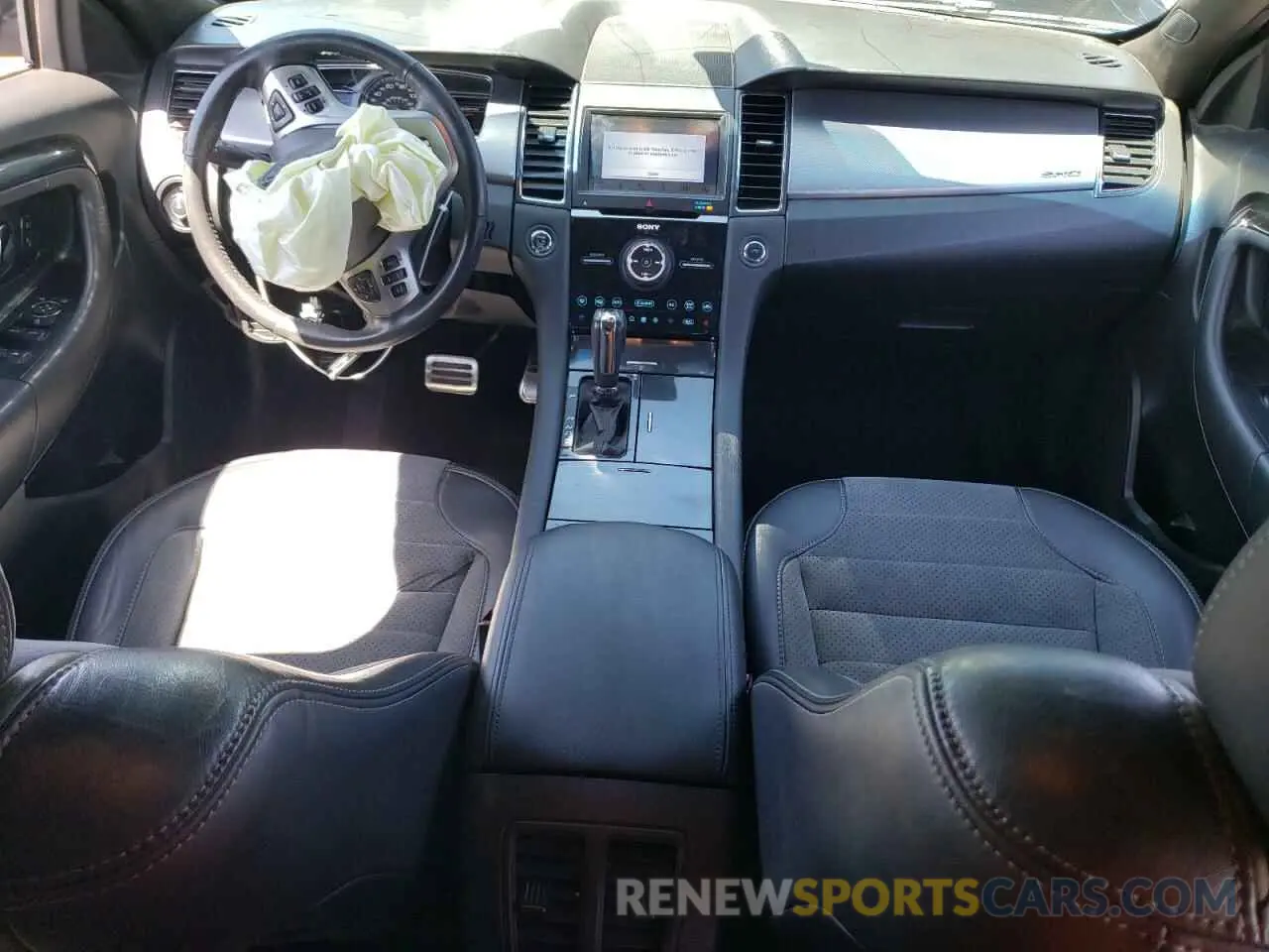 8 fotografías del automóvil dañado 1FAHP2KT7KG110934 FORD TAURUS 2019