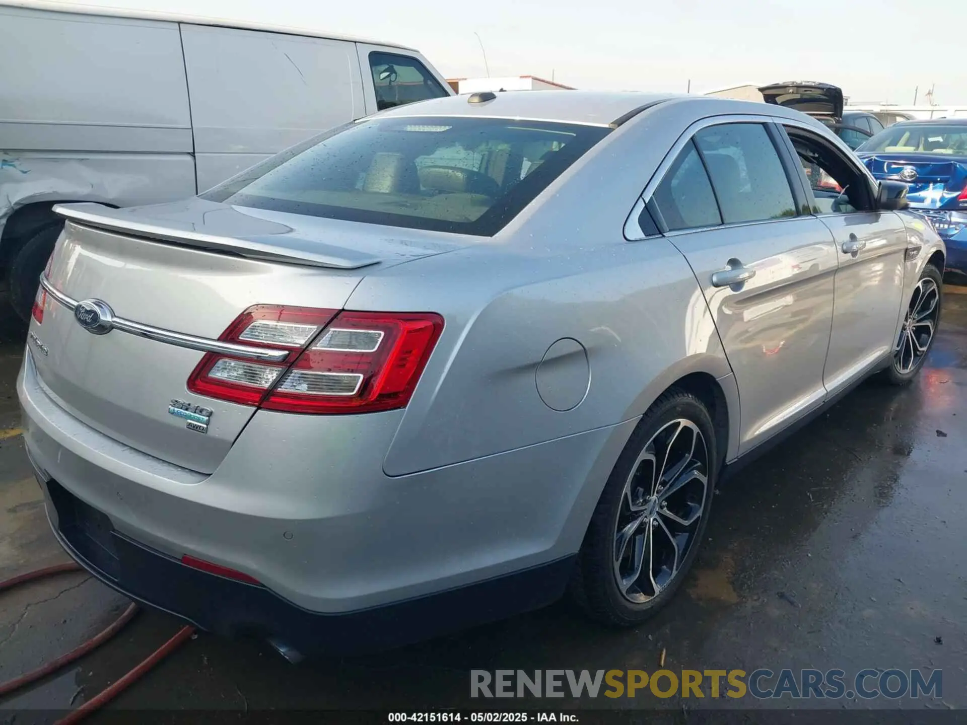 4 fotografías del automóvil dañado 1FAHP2KT7KG117933 FORD TAURUS 2019