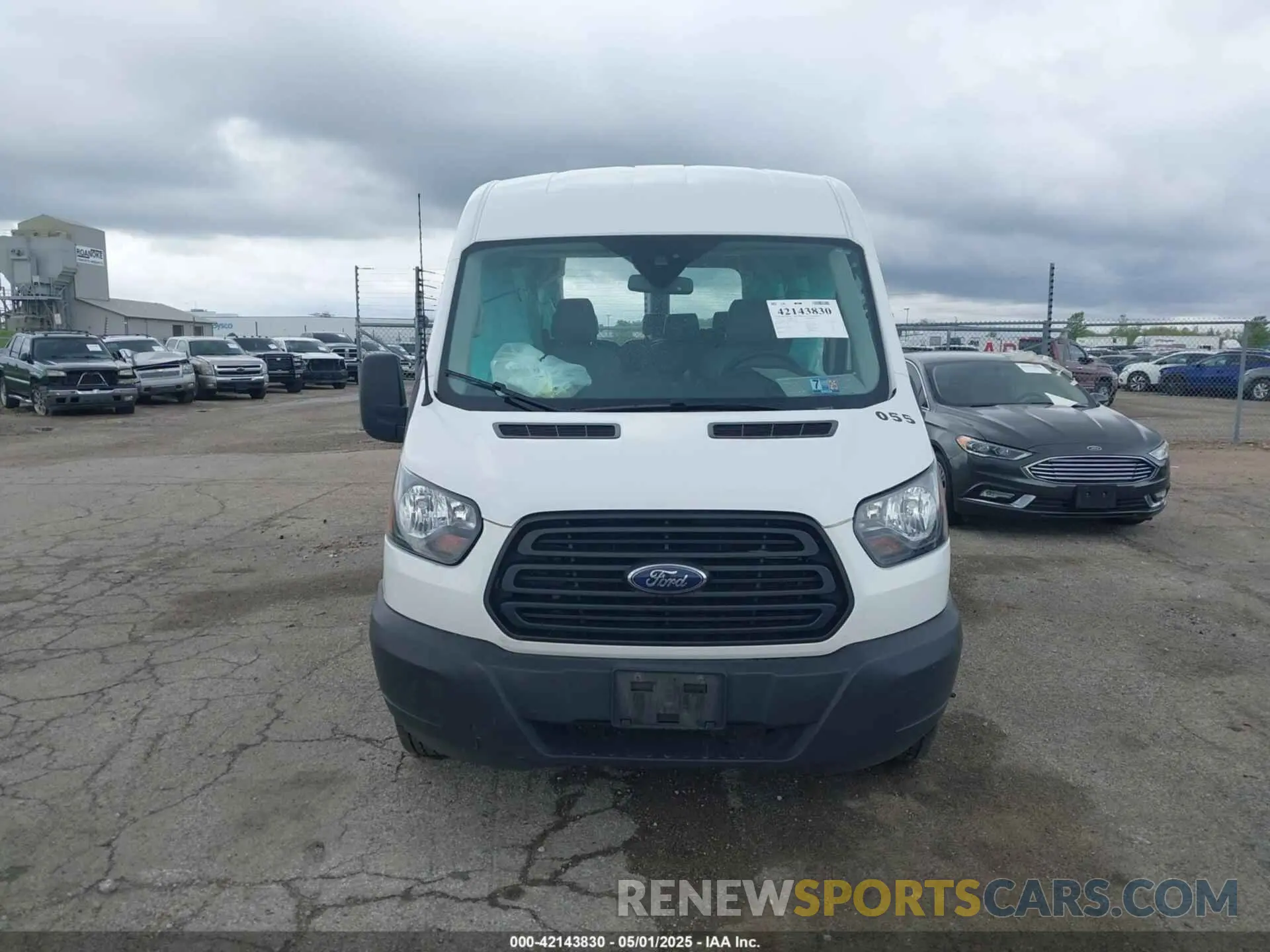 13 fotografías del automóvil dañado 1FMZK1CMXKKB72206 FORD TRANSIT-150 2019
