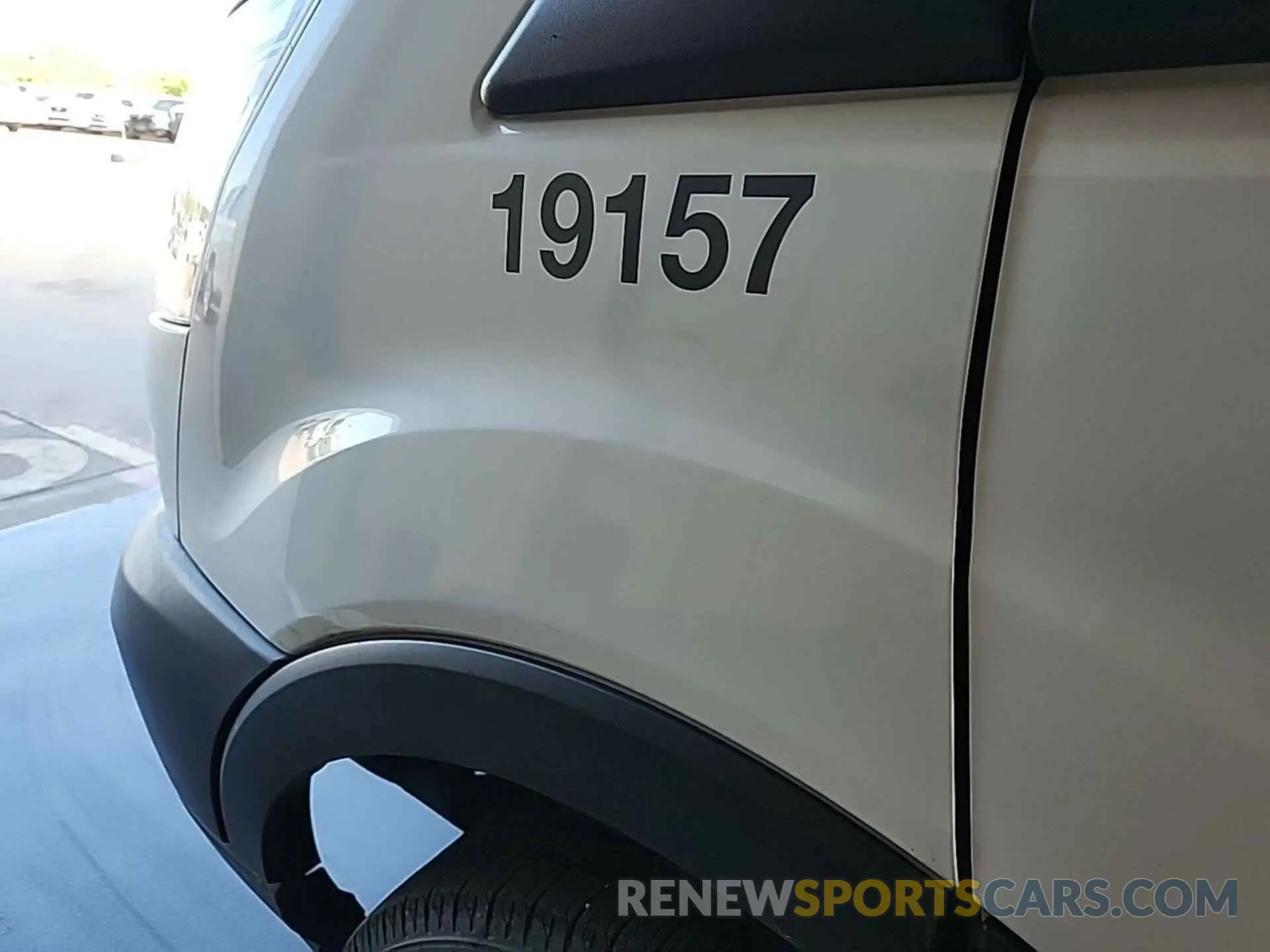 1 fotografías del automóvil dañado 1FTYE1YM0KKB28327 FORD TRANSIT-150 2019