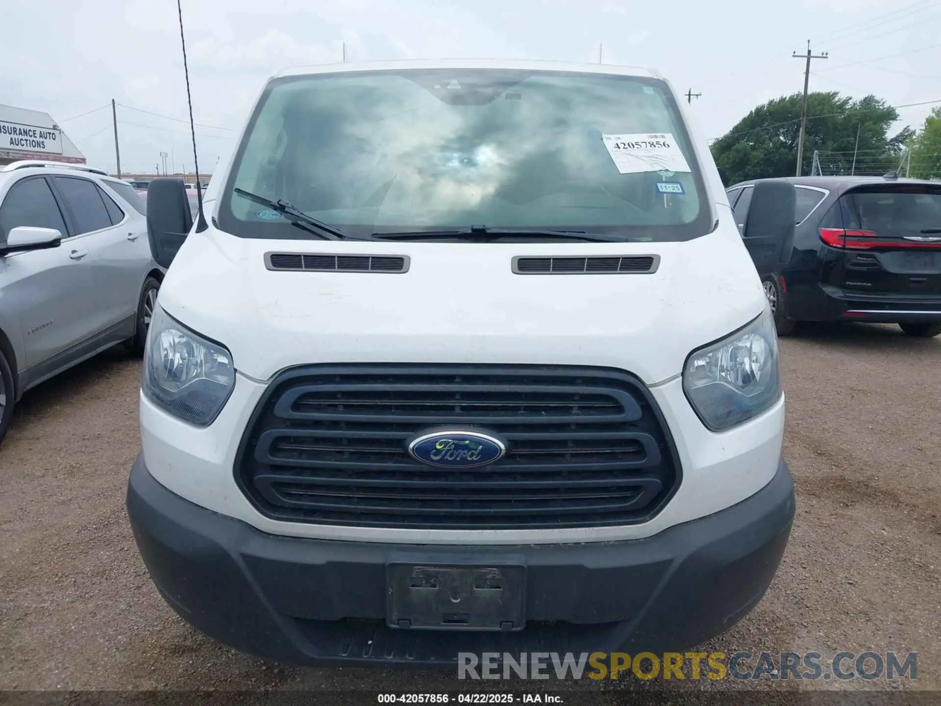 12 fotografías del automóvil dañado 1FTYE1YM2KKA11865 FORD TRANSIT-150 2019