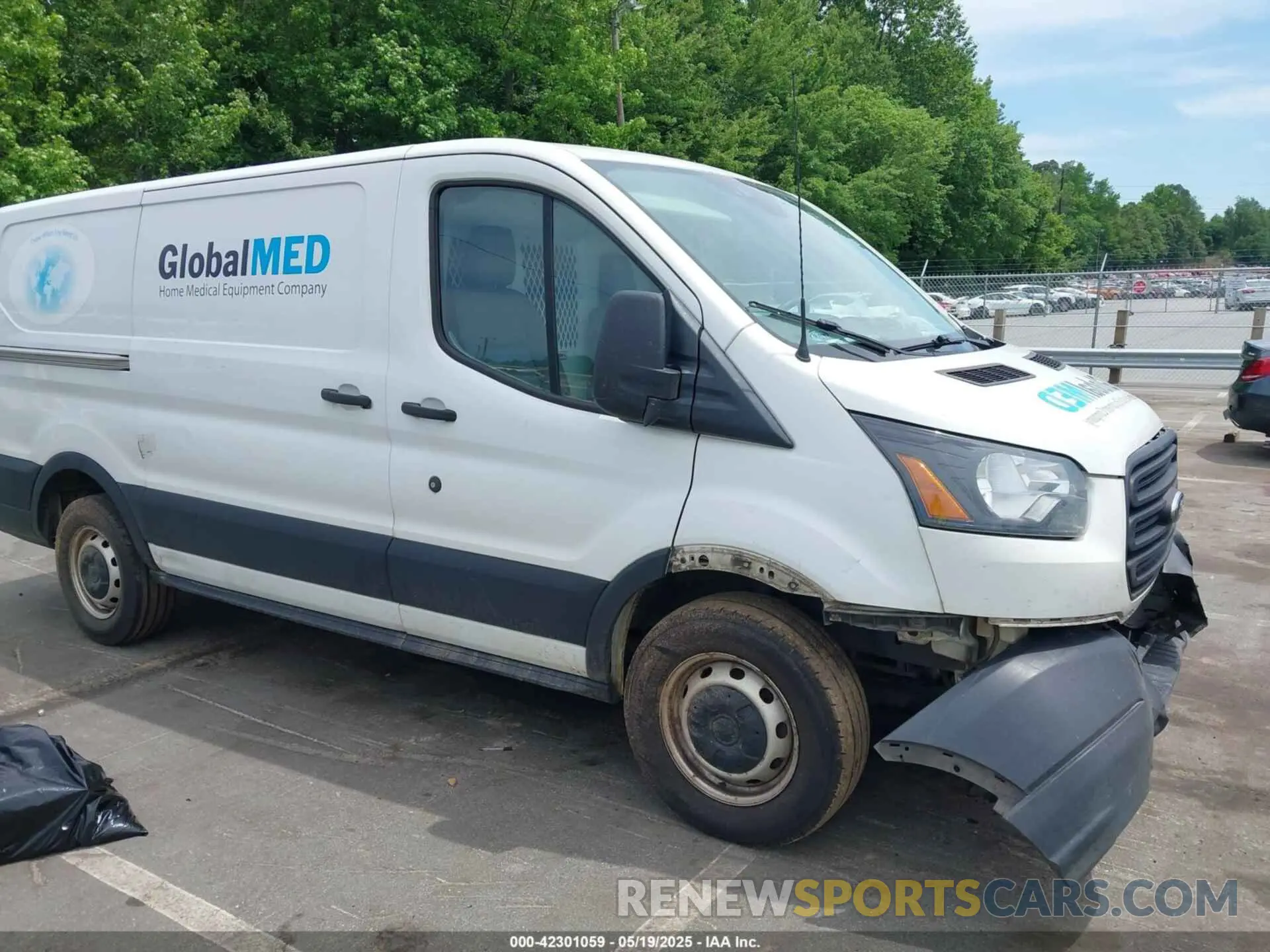 1 fotografías del automóvil dañado 1FTYE1YMXKKA58898 FORD TRANSIT-150 2019