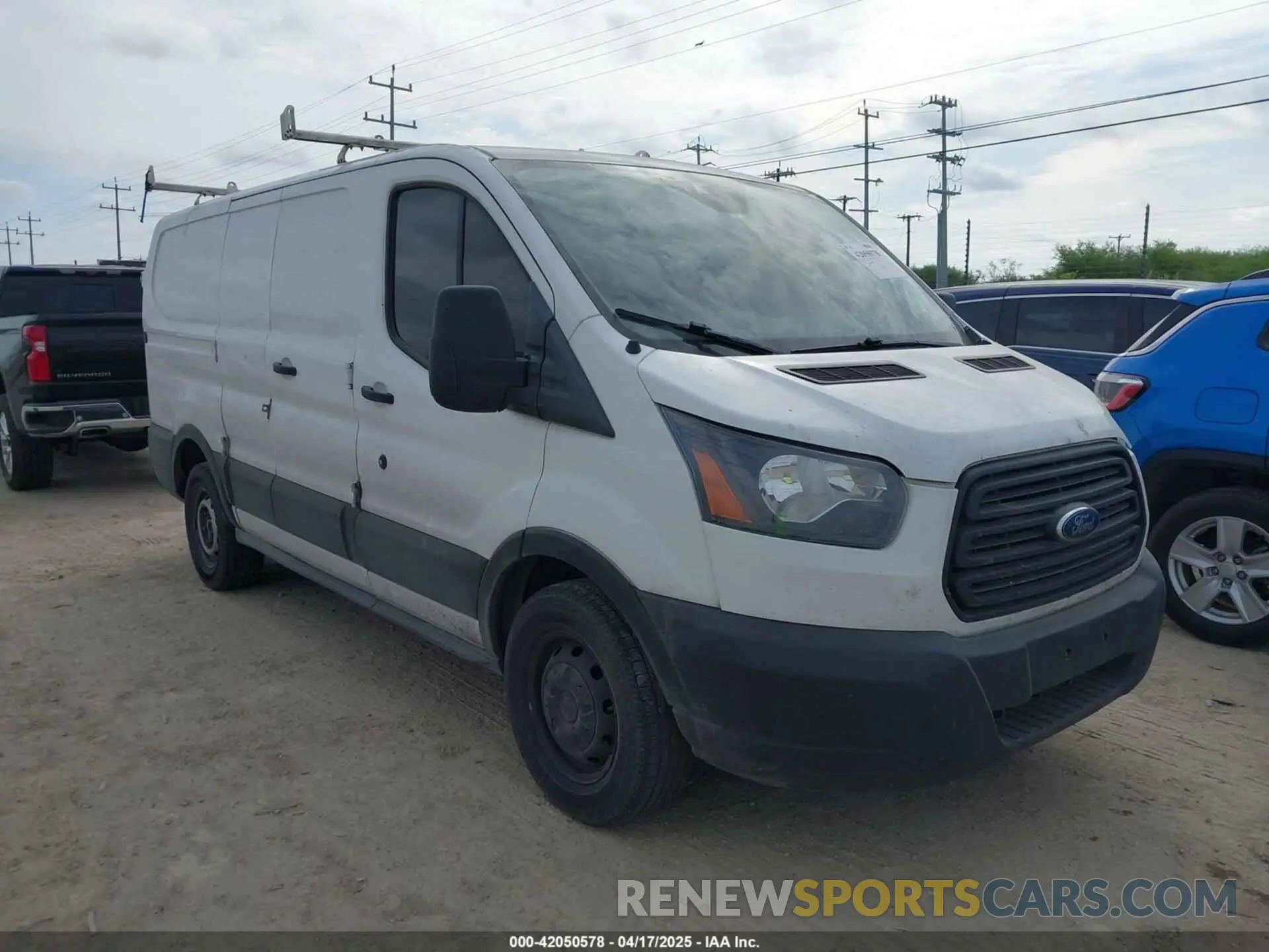 1 fotografías del automóvil dañado 1FTYE1ZM3KKA12294 FORD TRANSIT-150 2019