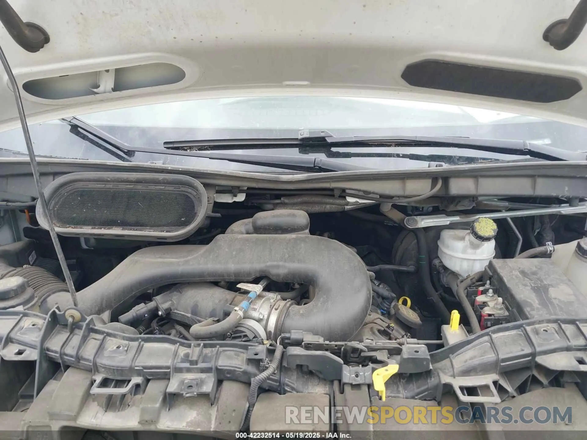10 fotografías del automóvil dañado 1FTYE1ZM5KKB61368 FORD TRANSIT-150 2019
