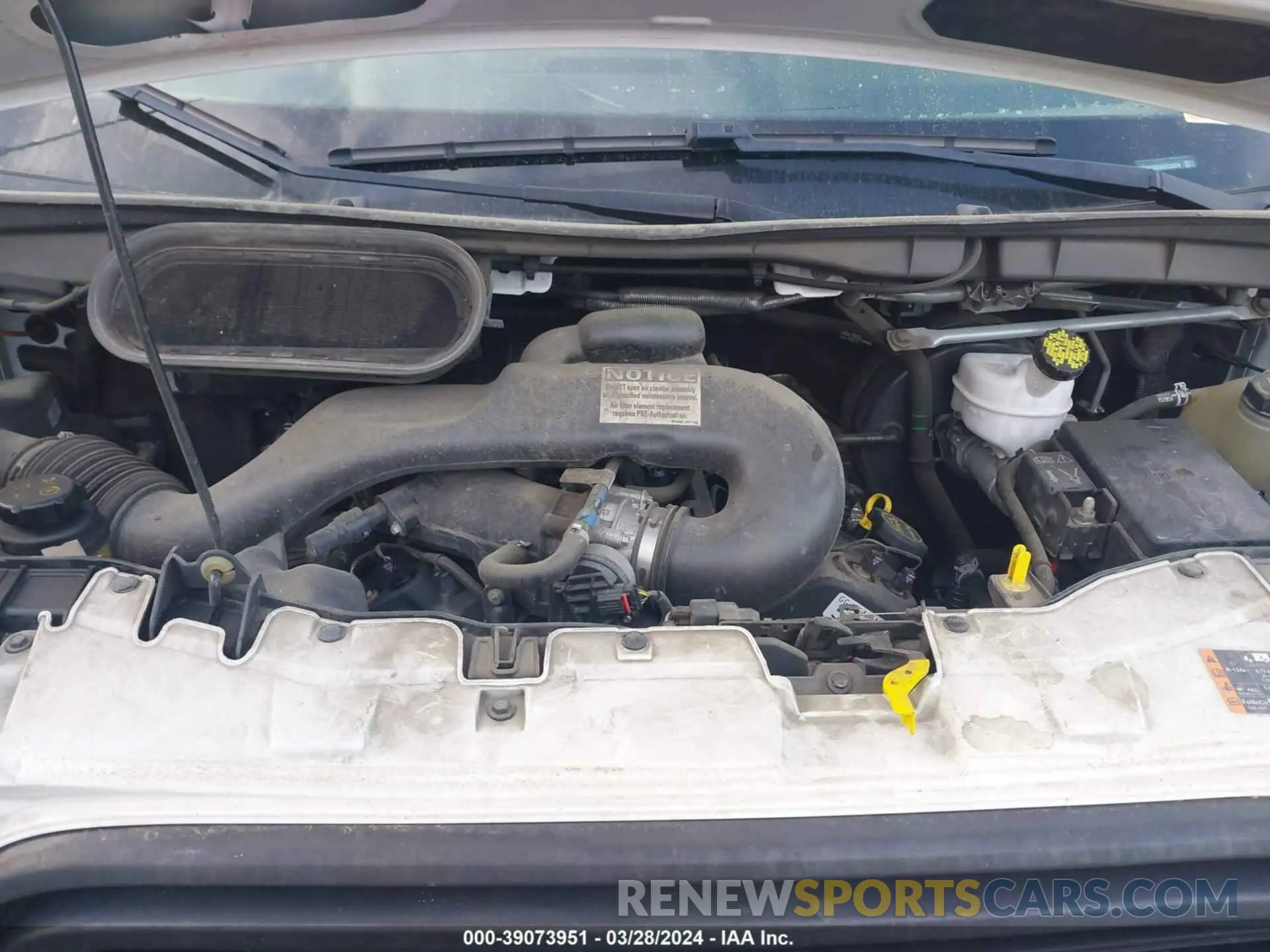 10 fotografías del automóvil dañado 1FTYE2CM3KKB32479 FORD TRANSIT-150 2019