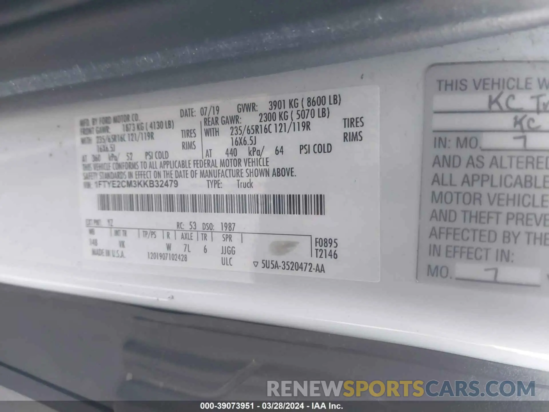 9 fotografías del automóvil dañado 1FTYE2CM3KKB32479 FORD TRANSIT-150 2019