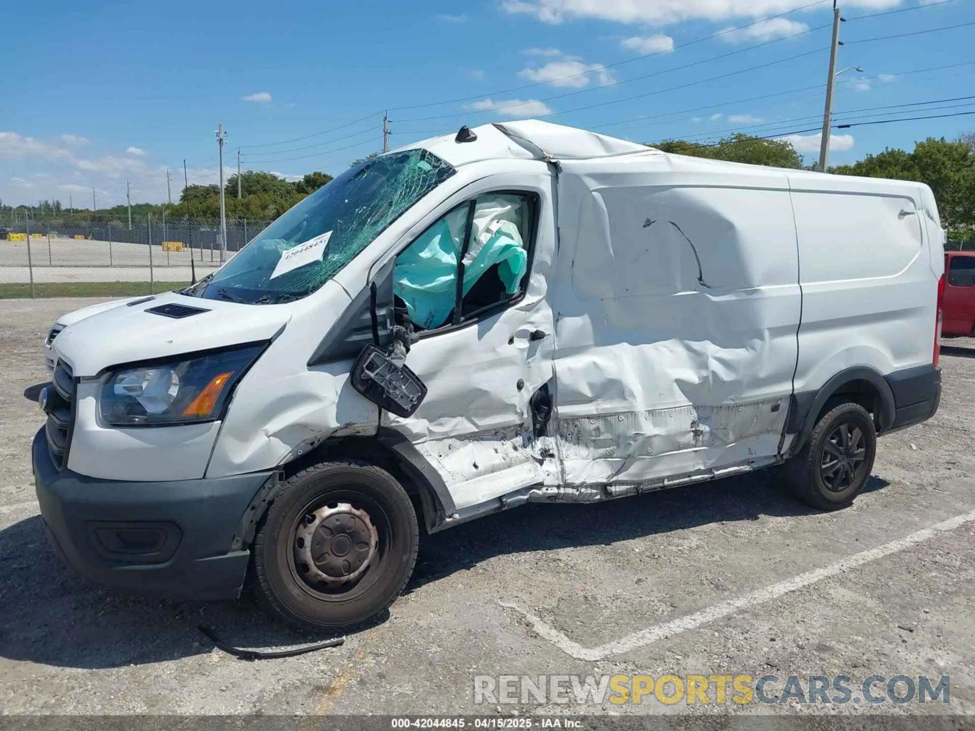 6 fotografías del automóvil dañado 1FTYE1Y81LKB70834 FORD TRANSIT-150 2020