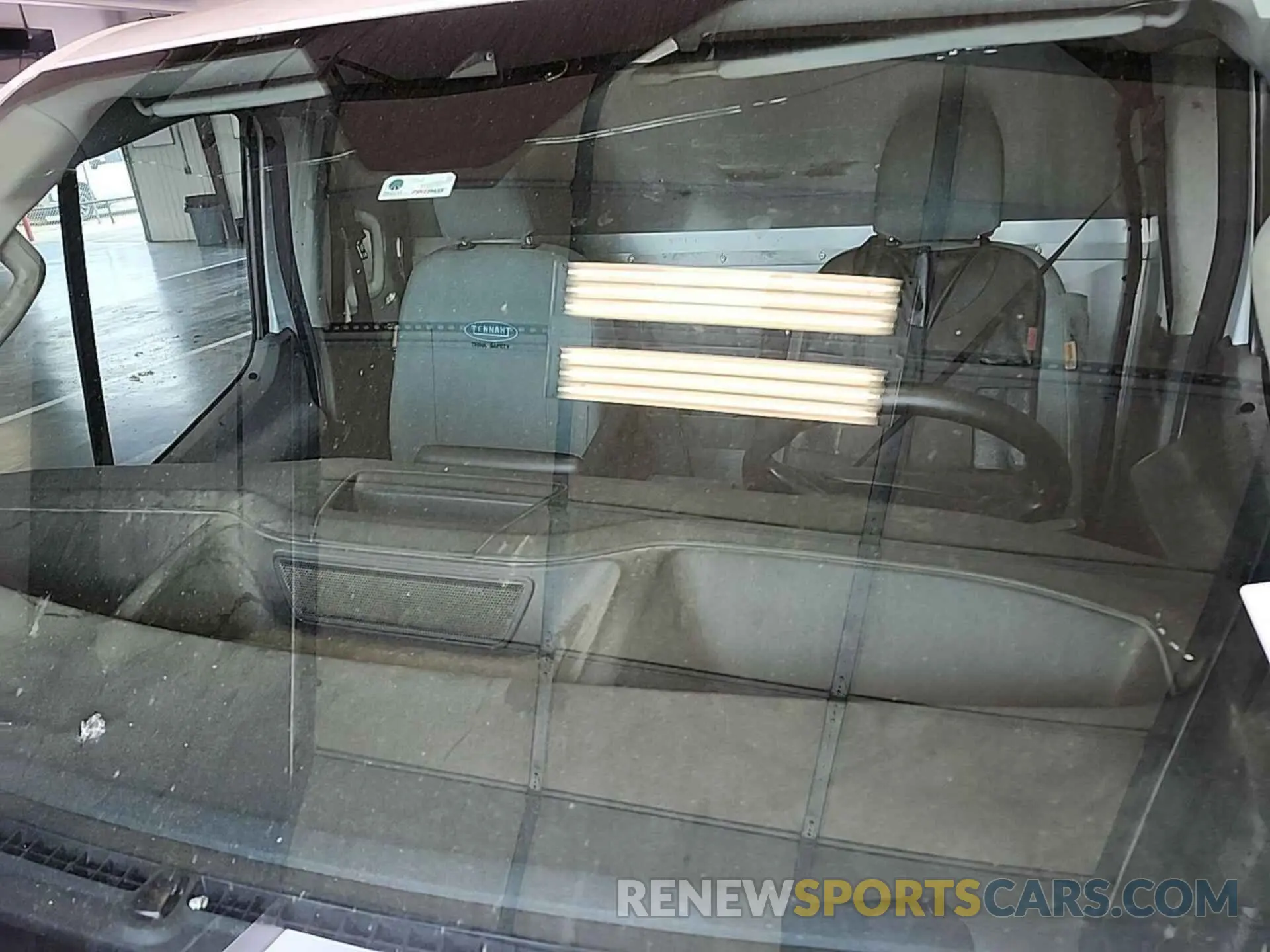 25 fotografías del automóvil dañado 1FTYE1Y82LKB26132 FORD TRANSIT-150 2020
