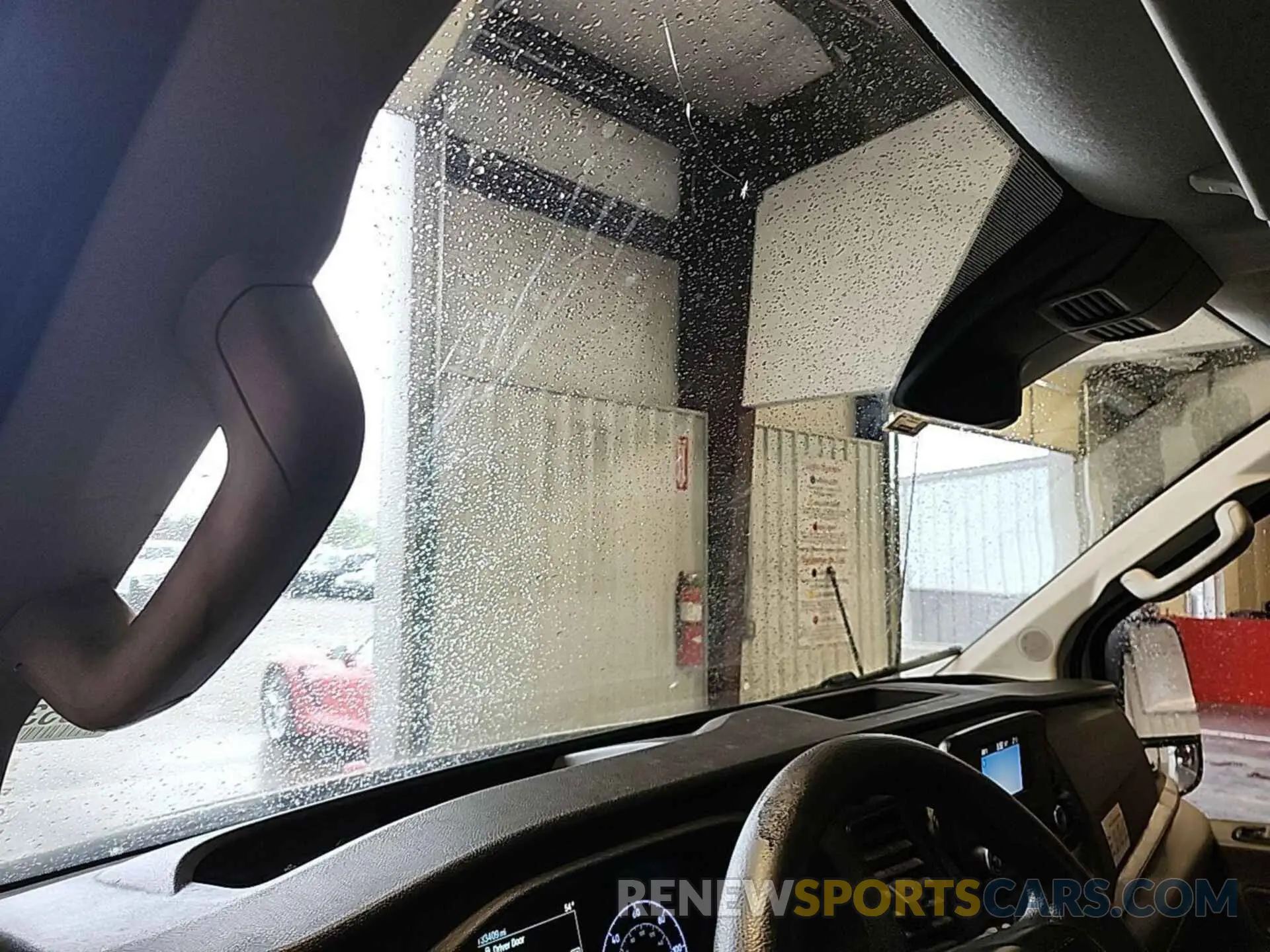 26 fotografías del automóvil dañado 1FTYE1Y82LKB26132 FORD TRANSIT-150 2020