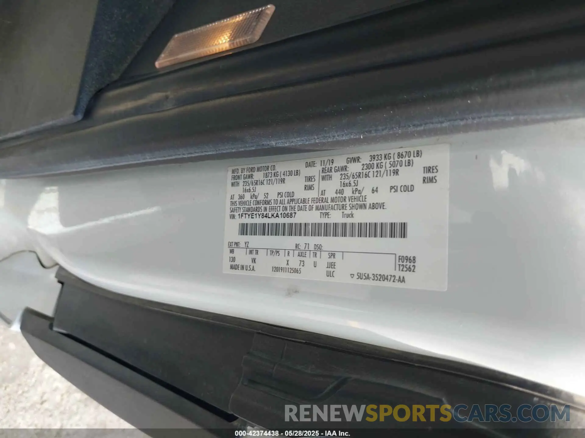 9 fotografías del automóvil dañado 1FTYE1Y84LKA10687 FORD TRANSIT-150 2020