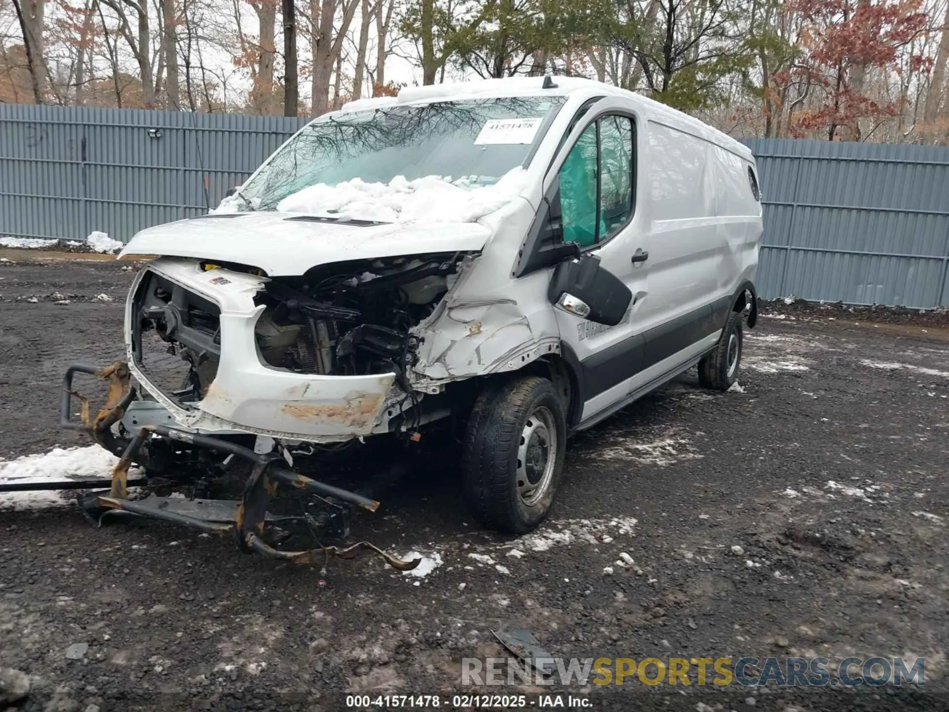 2 fotografías del automóvil dañado 1FTYE1Y86LKA08570 FORD TRANSIT-150 2020
