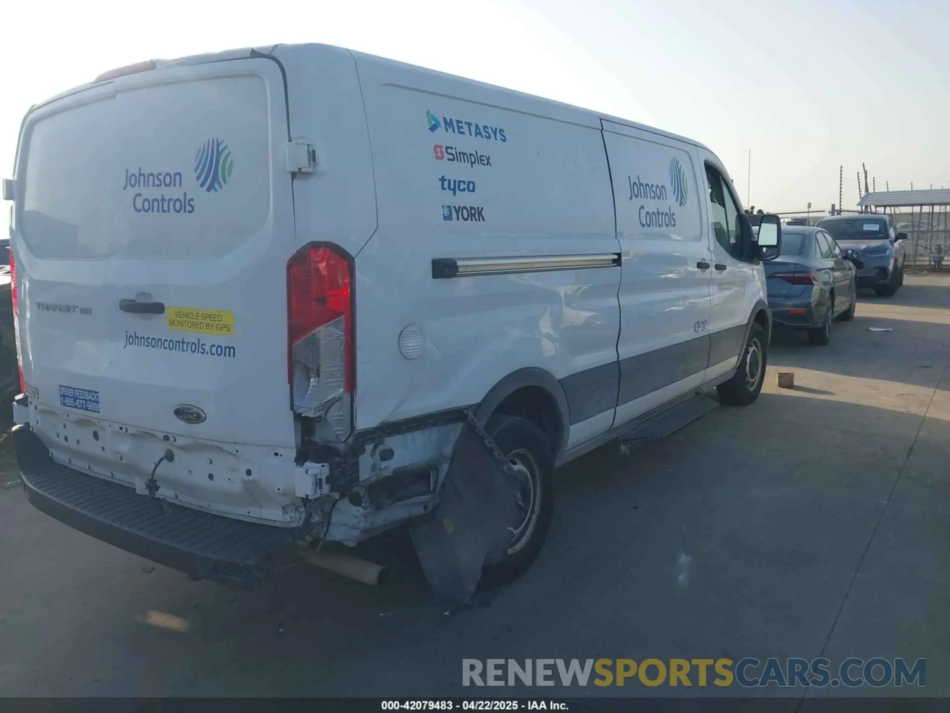 4 fotografías del automóvil dañado 1FTYE1Y83MKA75144 FORD TRANSIT-150 2021