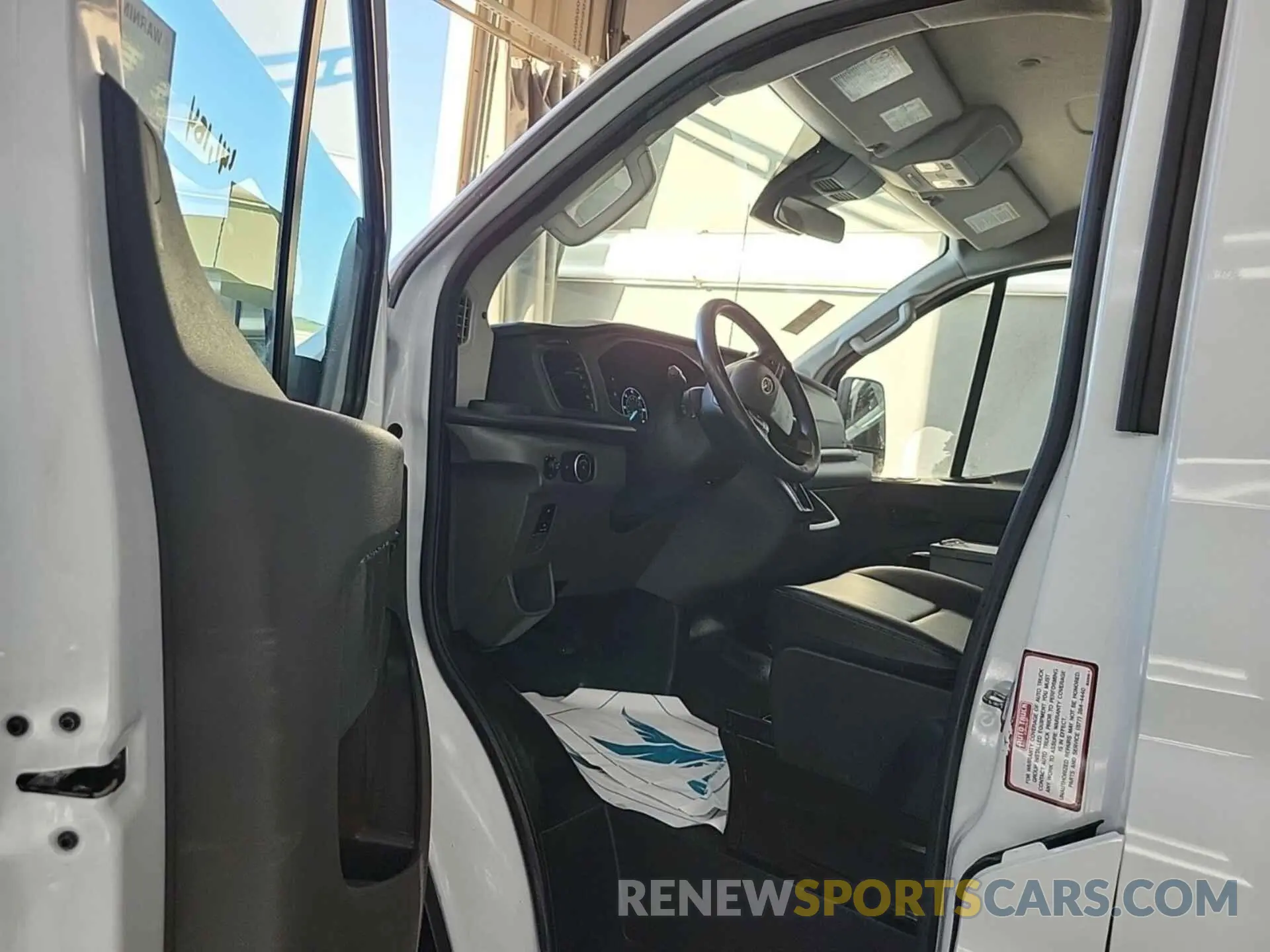 29 fotografías del automóvil dañado 1FTYE1Y84MKA75234 FORD TRANSIT-150 2021