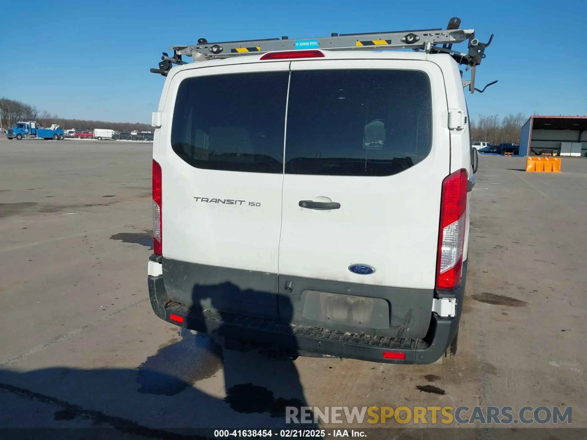 16 fotografías del automóvil dañado 1FTYE1Y81NKA62166 FORD TRANSIT-150 2022
