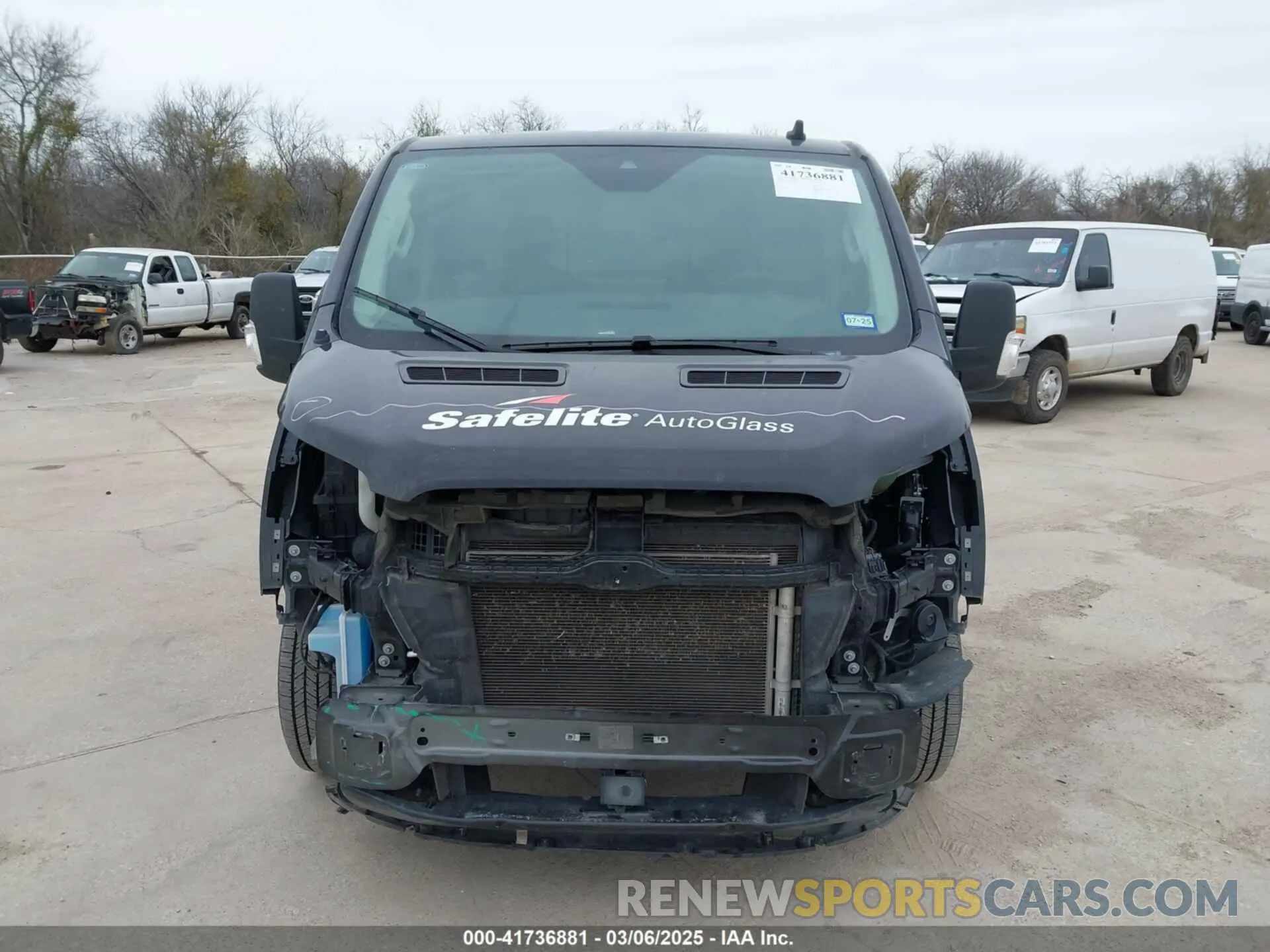 13 fotografías del automóvil dañado 1FTYE1Y89PKB02836 FORD TRANSIT-150 2023