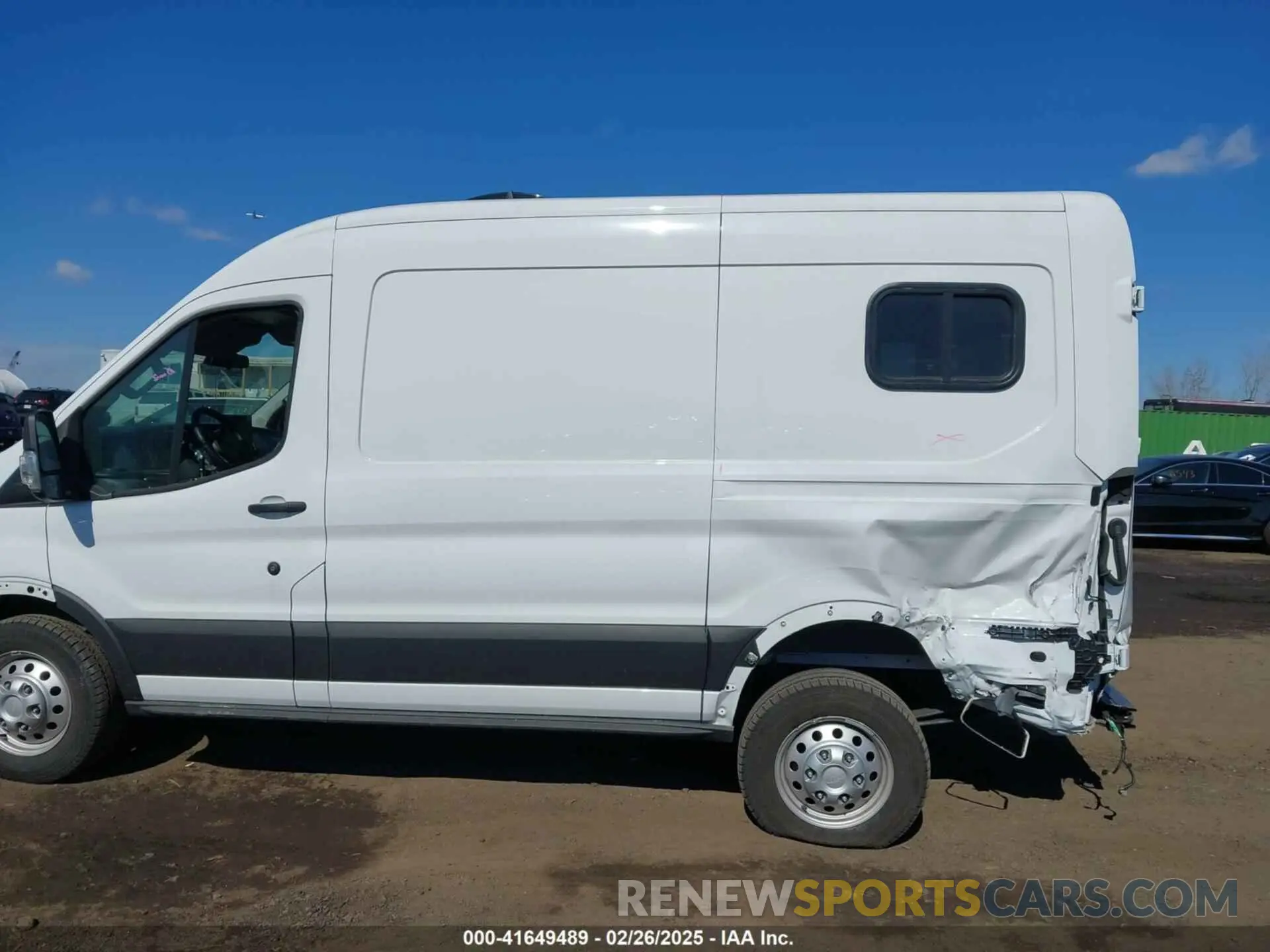 14 fotografías del automóvil dañado 1FTYE2C84PKB90935 FORD TRANSIT-150 2023