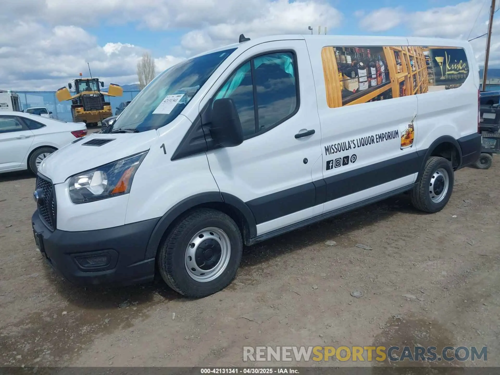 2 fotografías del automóvil dañado 1FTYE1Y84RKA02808 FORD TRANSIT-150 2024