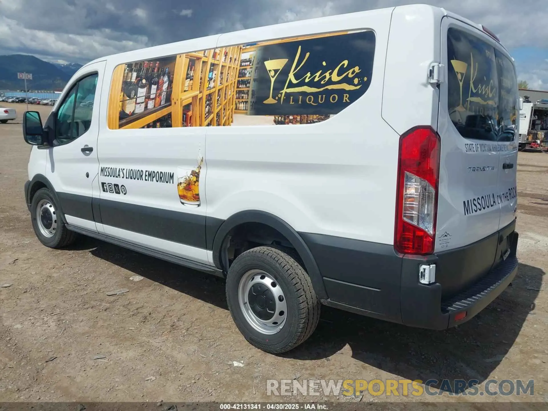 3 fotografías del automóvil dañado 1FTYE1Y84RKA02808 FORD TRANSIT-150 2024