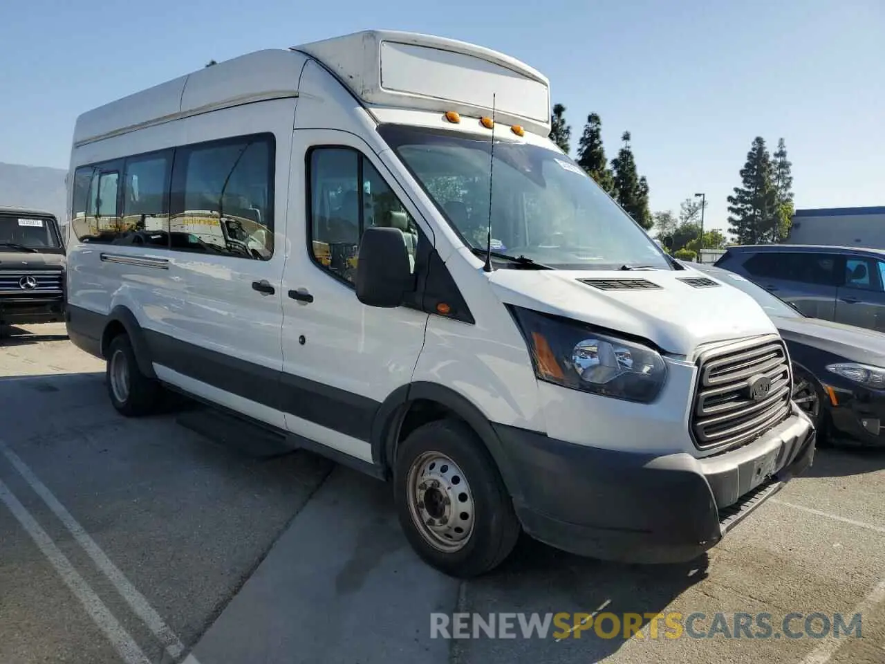4 fotografías del automóvil dañado 1FBVU4XMXKKA49423 FORD TRANSIT 2019