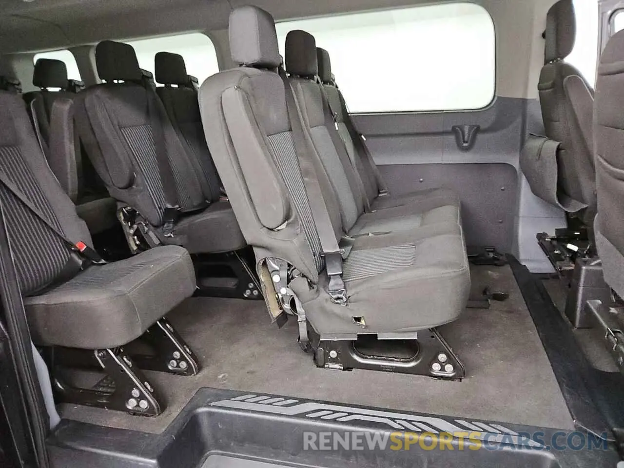 11 fotografías del automóvil dañado 1FBZX2YG1KKA76533 FORD TRANSIT 2019