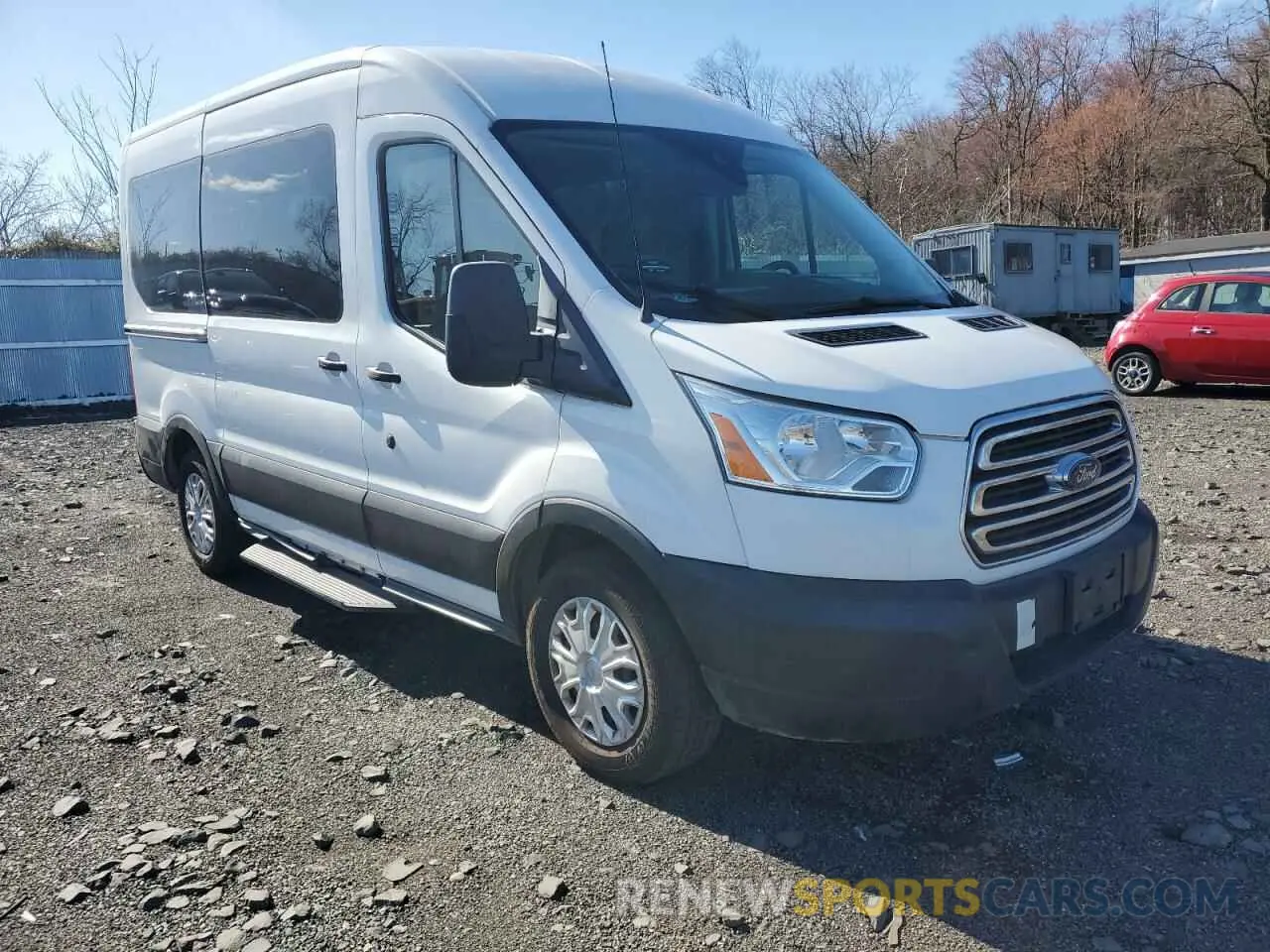 4 fotografías del automóvil dañado 1FMZK1CM0KKA25845 FORD TRANSIT 2019
