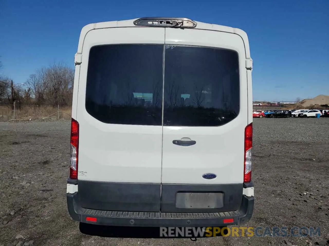 6 fotografías del automóvil dañado 1FMZK1CM0KKA25845 FORD TRANSIT 2019