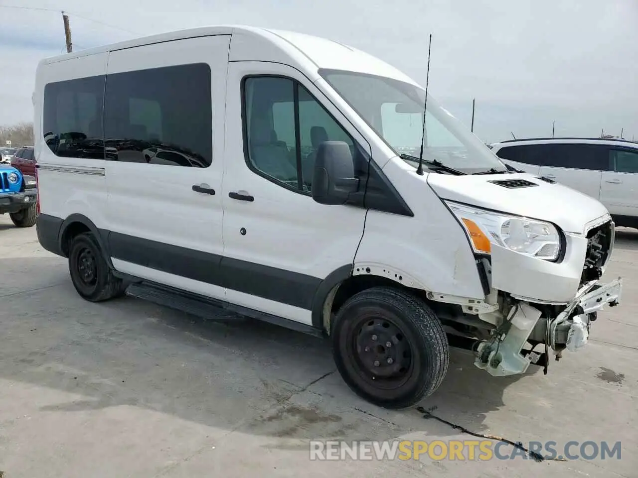 4 fotografías del automóvil dañado 1FMZK1CM5KKB04945 FORD TRANSIT 2019