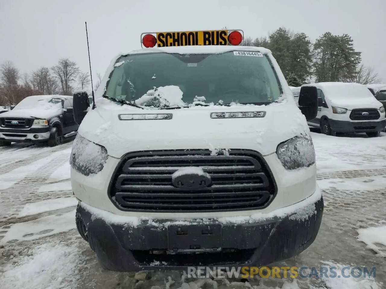 5 fotografías del automóvil dañado 1FMZK1YM3KKB45079 FORD TRANSIT 2019