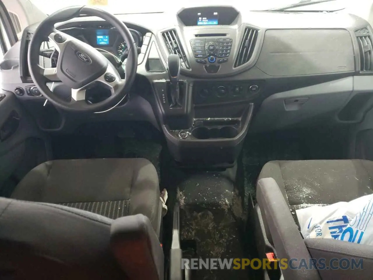 8 fotografías del automóvil dañado 1FMZK1ZMXKKB28505 FORD TRANSIT 2019