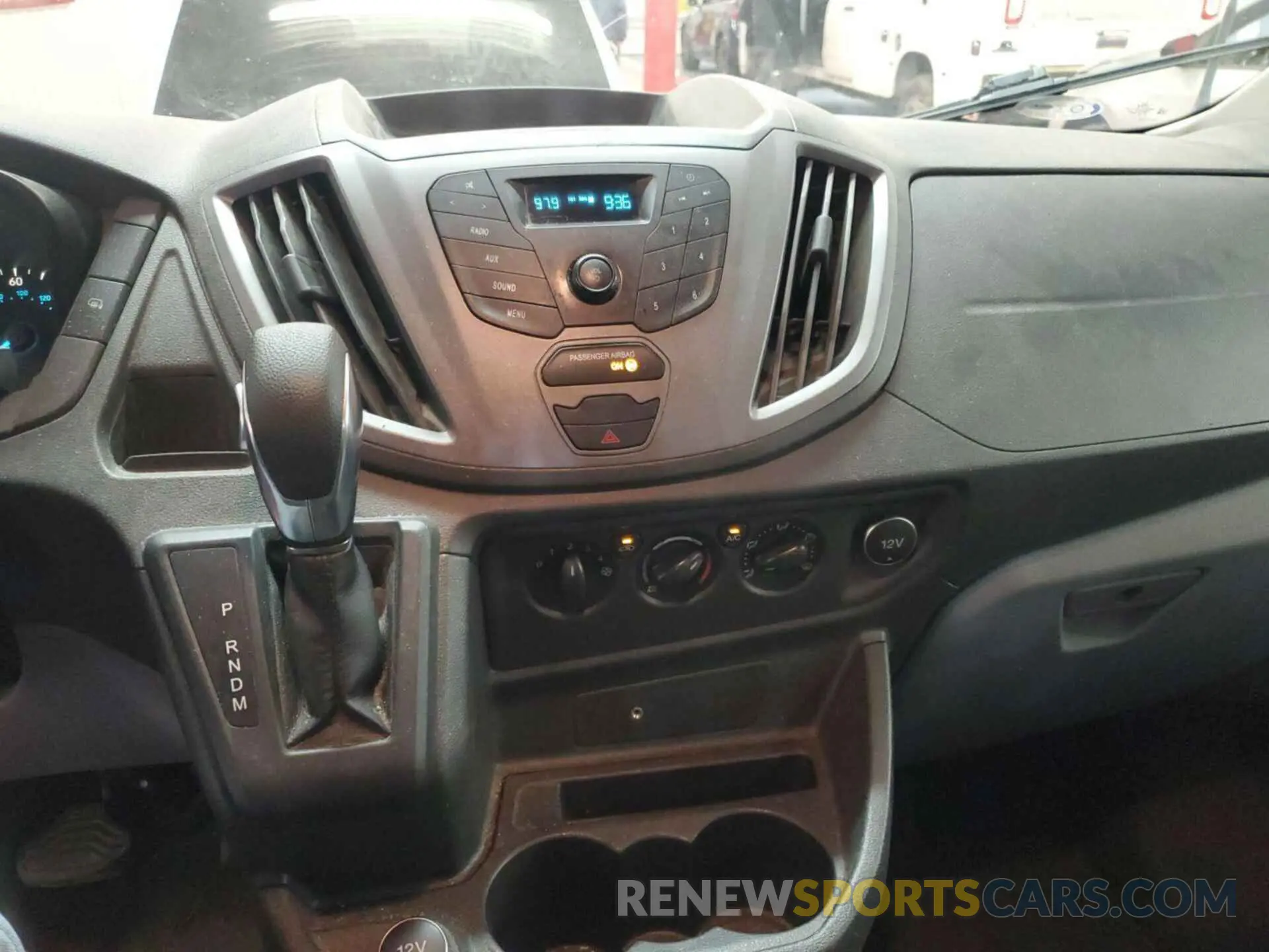 28 fotografías del automóvil dañado 1FTBW3XG4KKA67980 FORD TRANSIT 2019