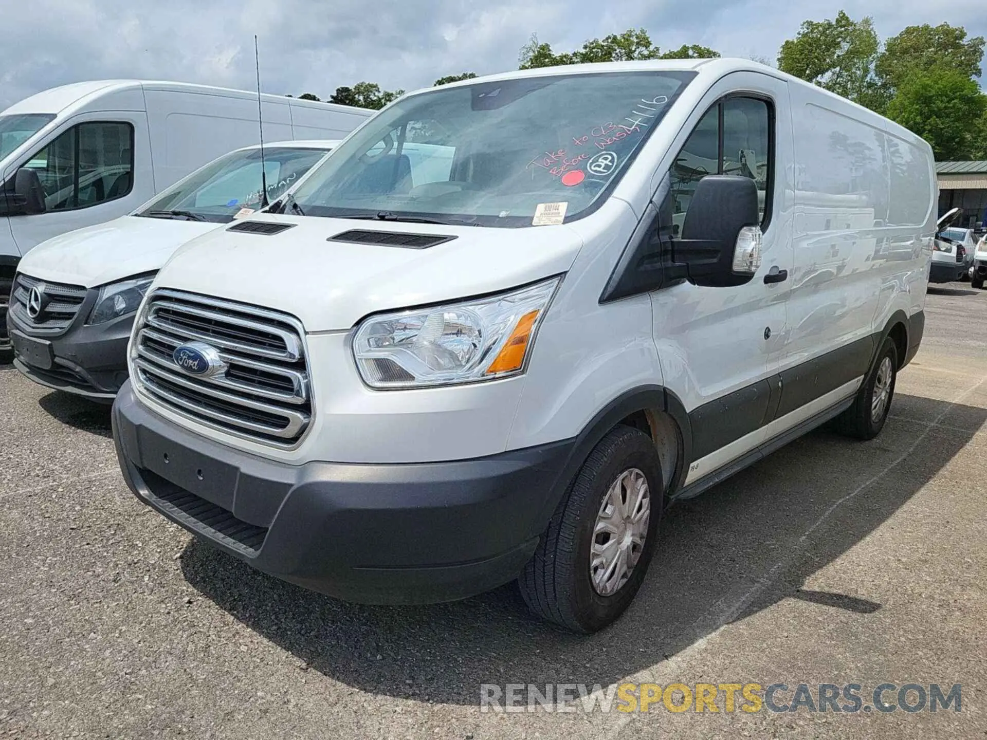 1 fotografías del automóvil dañado 1FTYE1YM4KKA38033 FORD TRANSIT 2019