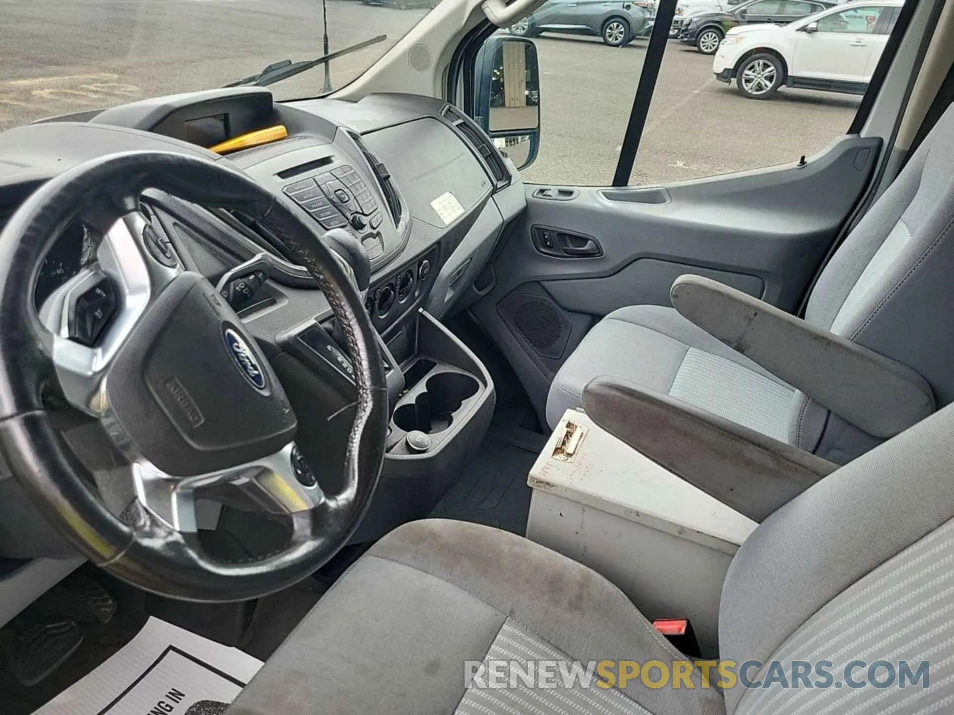 9 fotografías del automóvil dañado 1FTYE1YM4KKA38033 FORD TRANSIT 2019