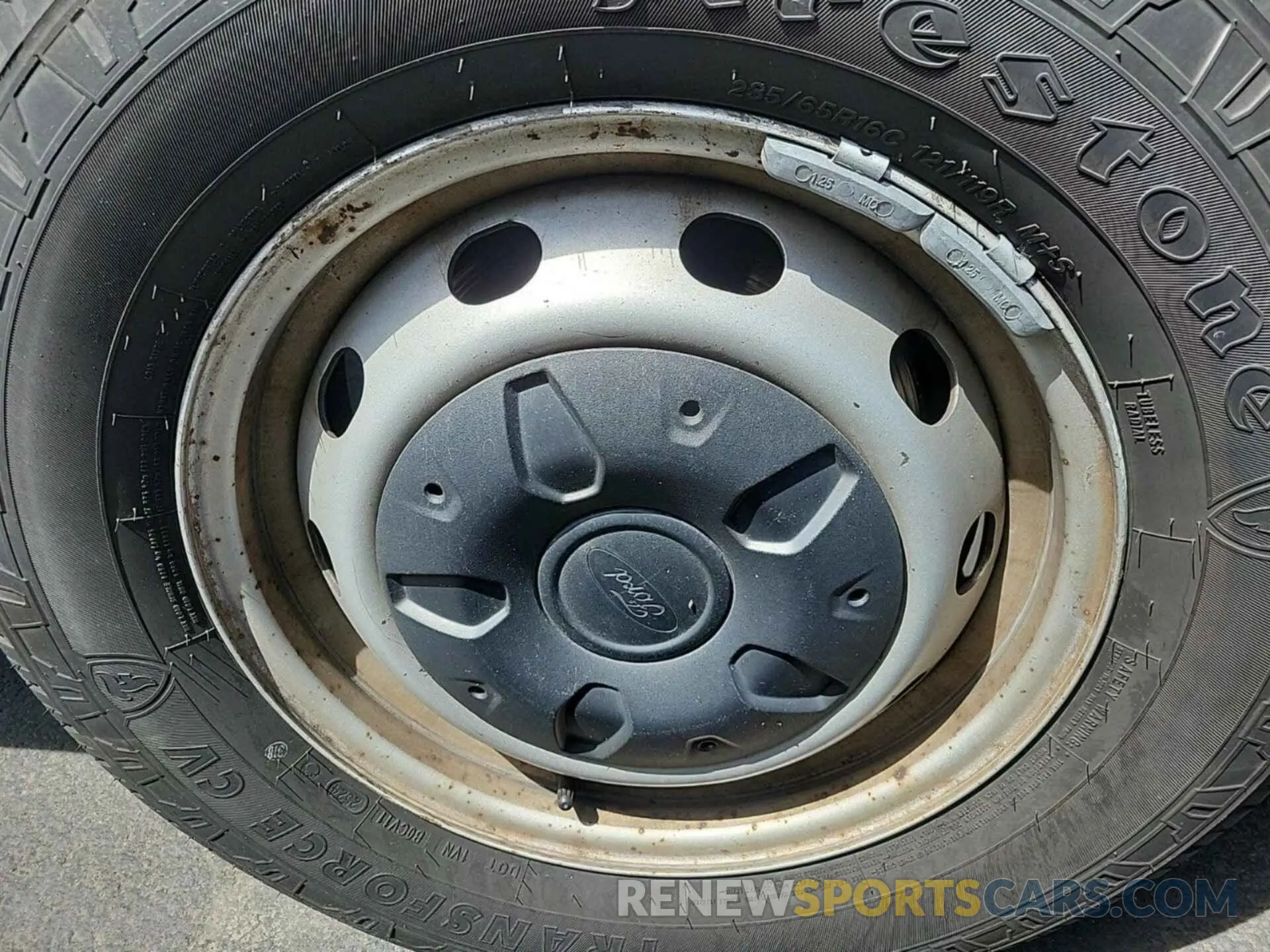 26 fotografías del automóvil dañado 1FTYE1YM4KKB70936 FORD TRANSIT 2019