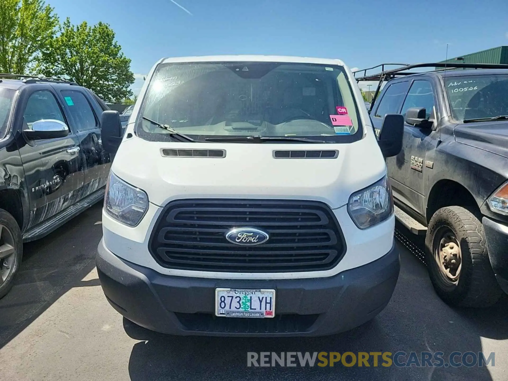 34 fotografías del automóvil dañado 1FTYE1YM4KKB70936 FORD TRANSIT 2019