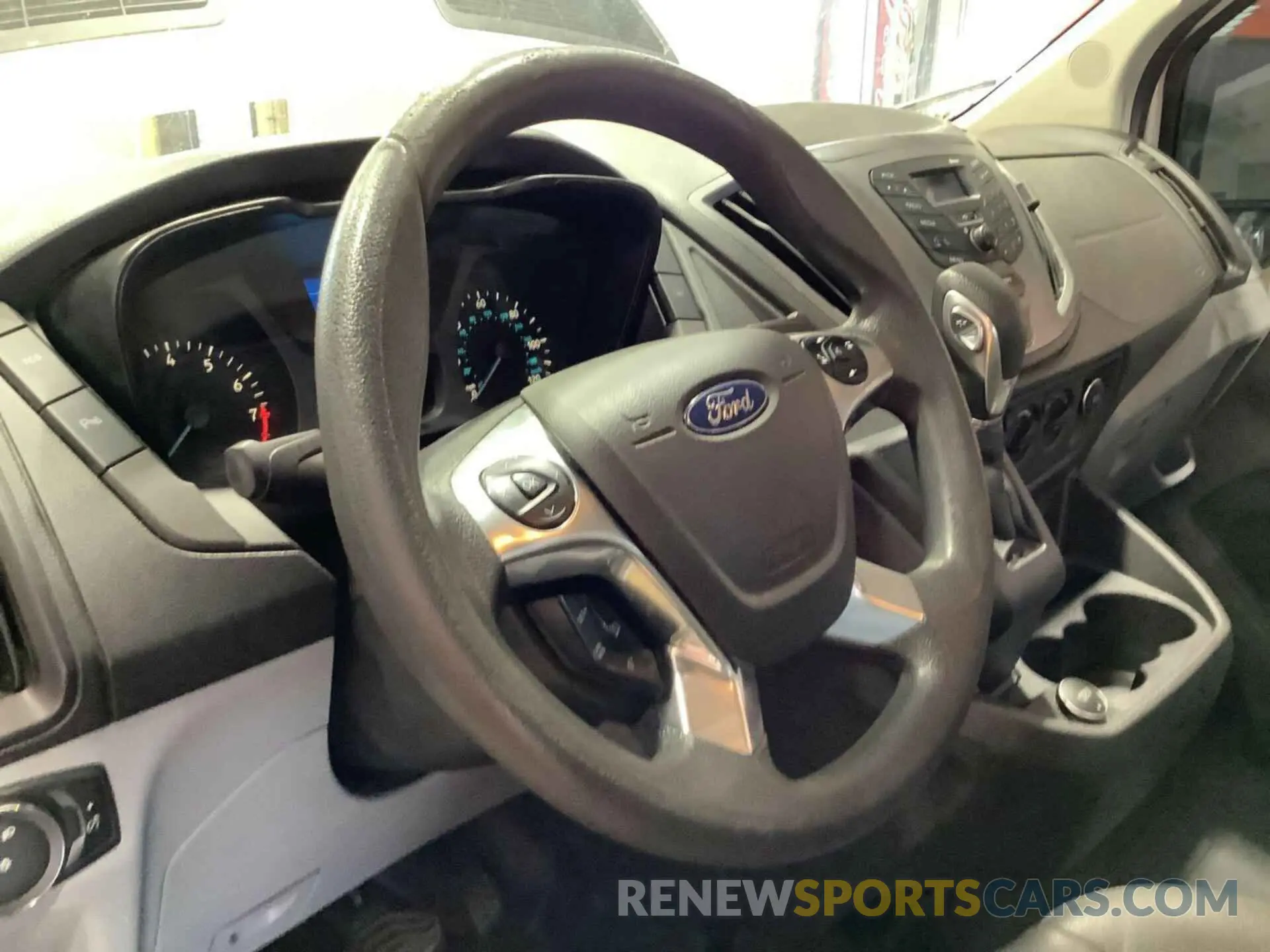 22 fotografías del automóvil dañado 1FTYE1YM5KKB28291 FORD TRANSIT 2019