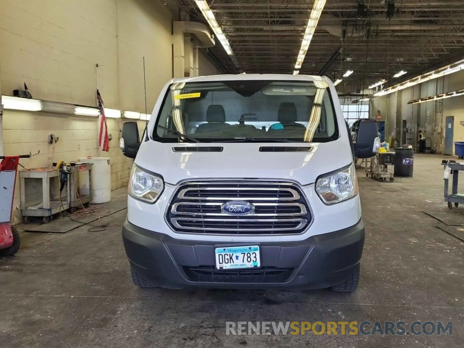 23 fotografías del automóvil dañado 1FTYE1YM9KKA80360 FORD TRANSIT 2019
