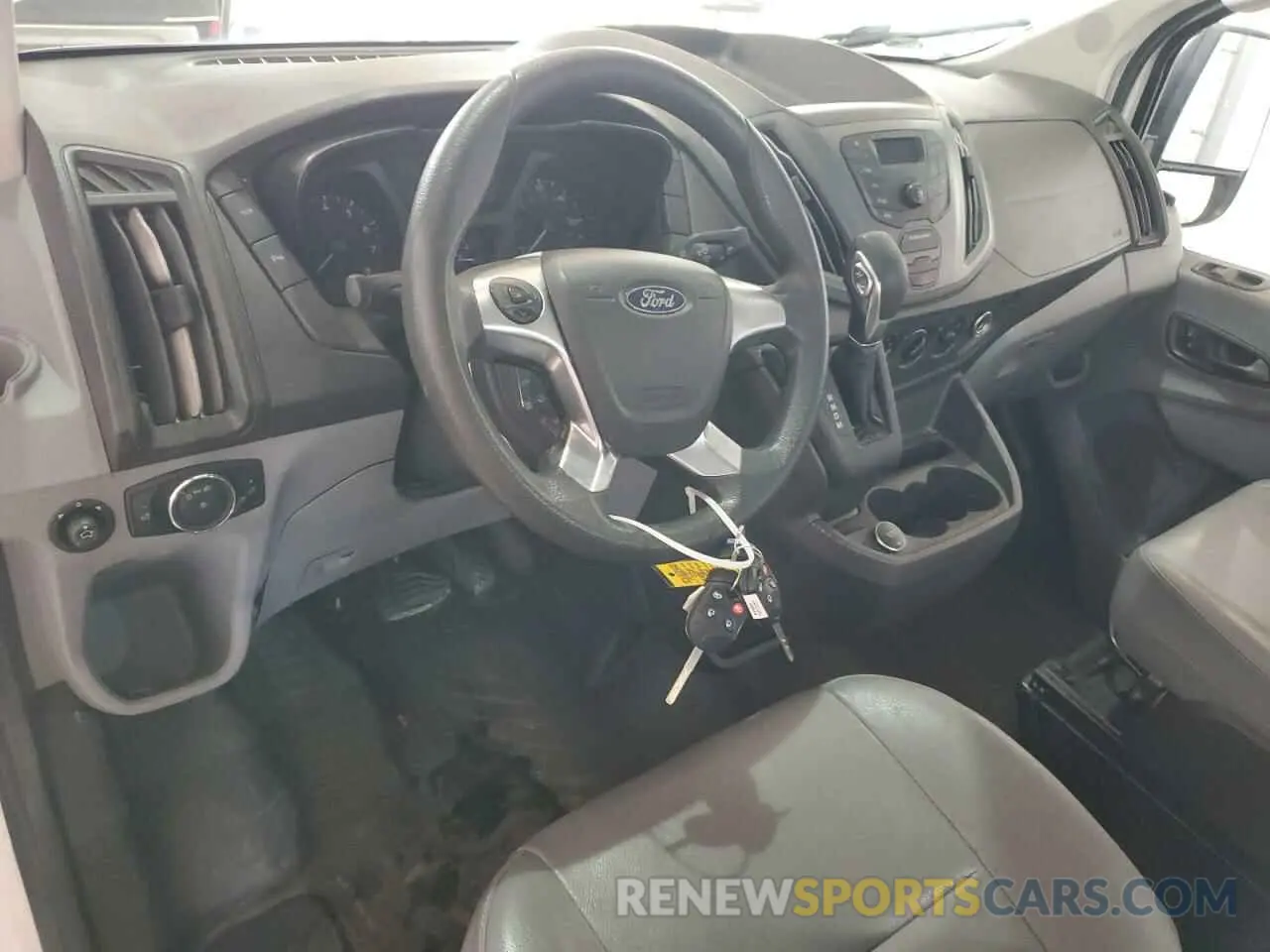 8 fotografías del automóvil dañado 1FTYE1YMXKKB70973 FORD TRANSIT 2019