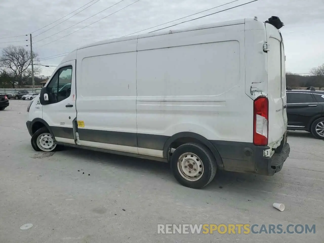 2 fotografías del automóvil dañado 1FTYE2CM1KKB49278 FORD TRANSIT 2019