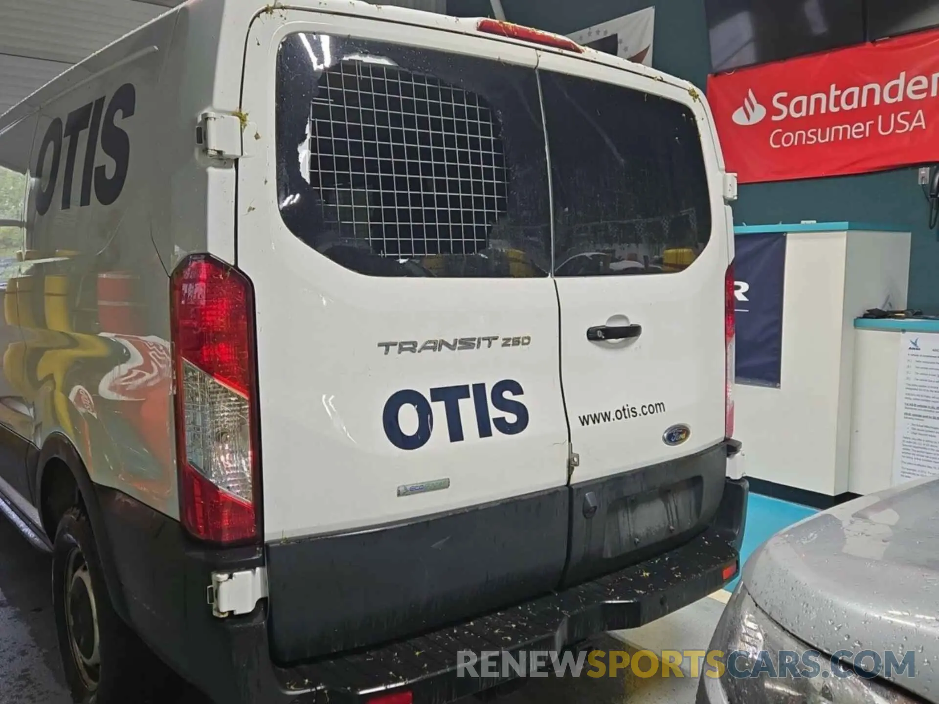16 fotografías del automóvil dañado 1FTYR1YG3KKA50186 FORD TRANSIT 2019