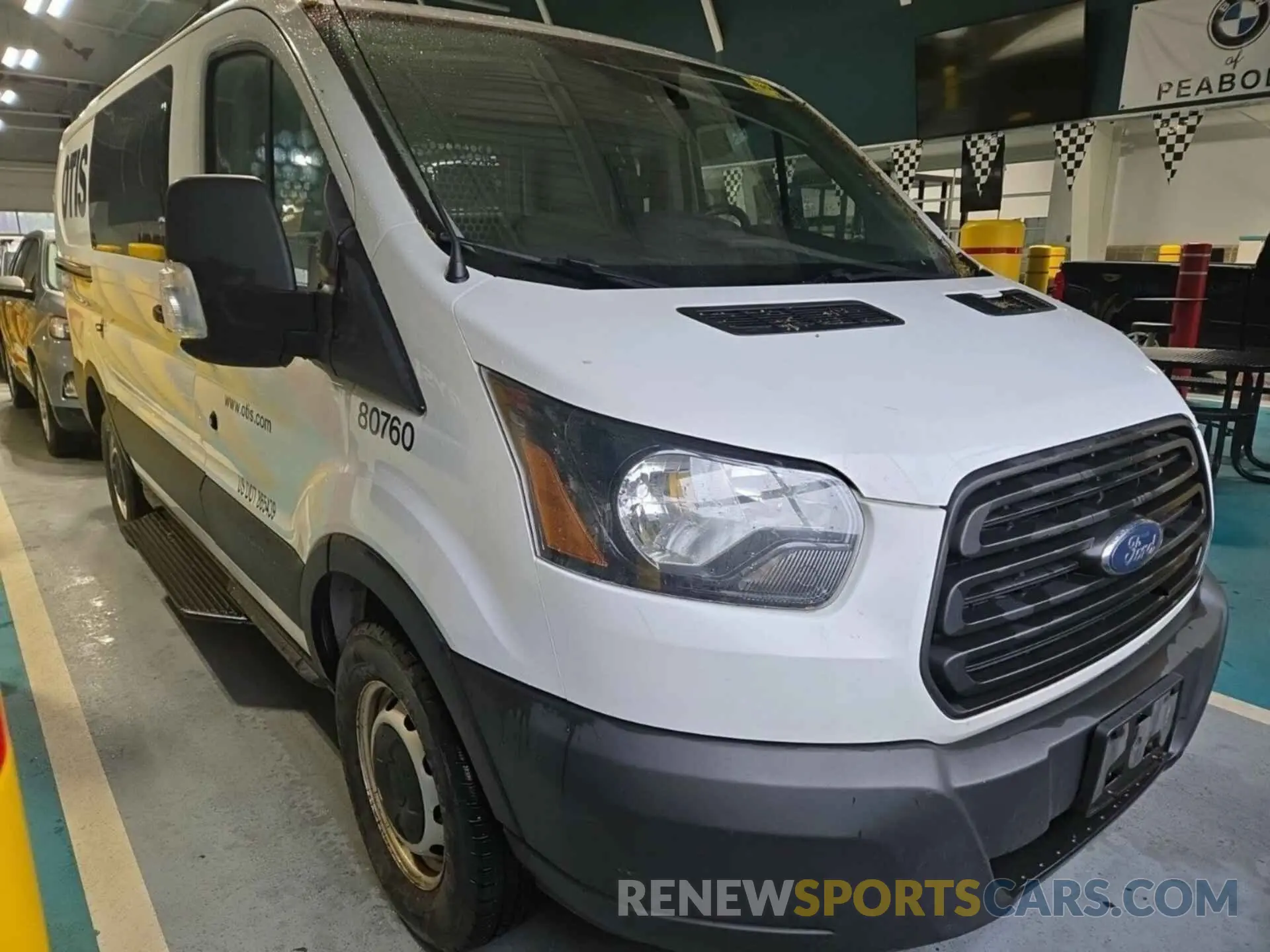 50 fotografías del automóvil dañado 1FTYR1YG3KKA50186 FORD TRANSIT 2019