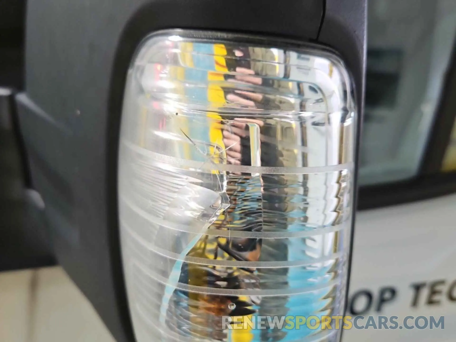 12 fotografías del automóvil dañado 1FTYR1YG3KKB08572 FORD TRANSIT 2019