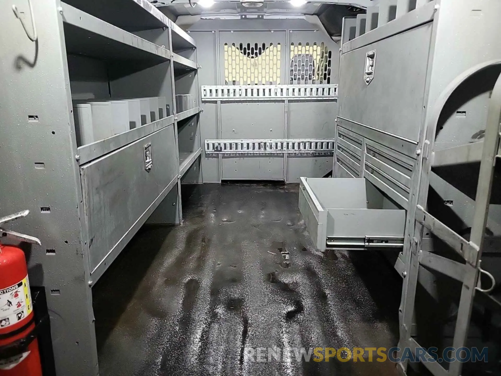 15 fotografías del automóvil dañado 1FTYR1YG3KKB08572 FORD TRANSIT 2019