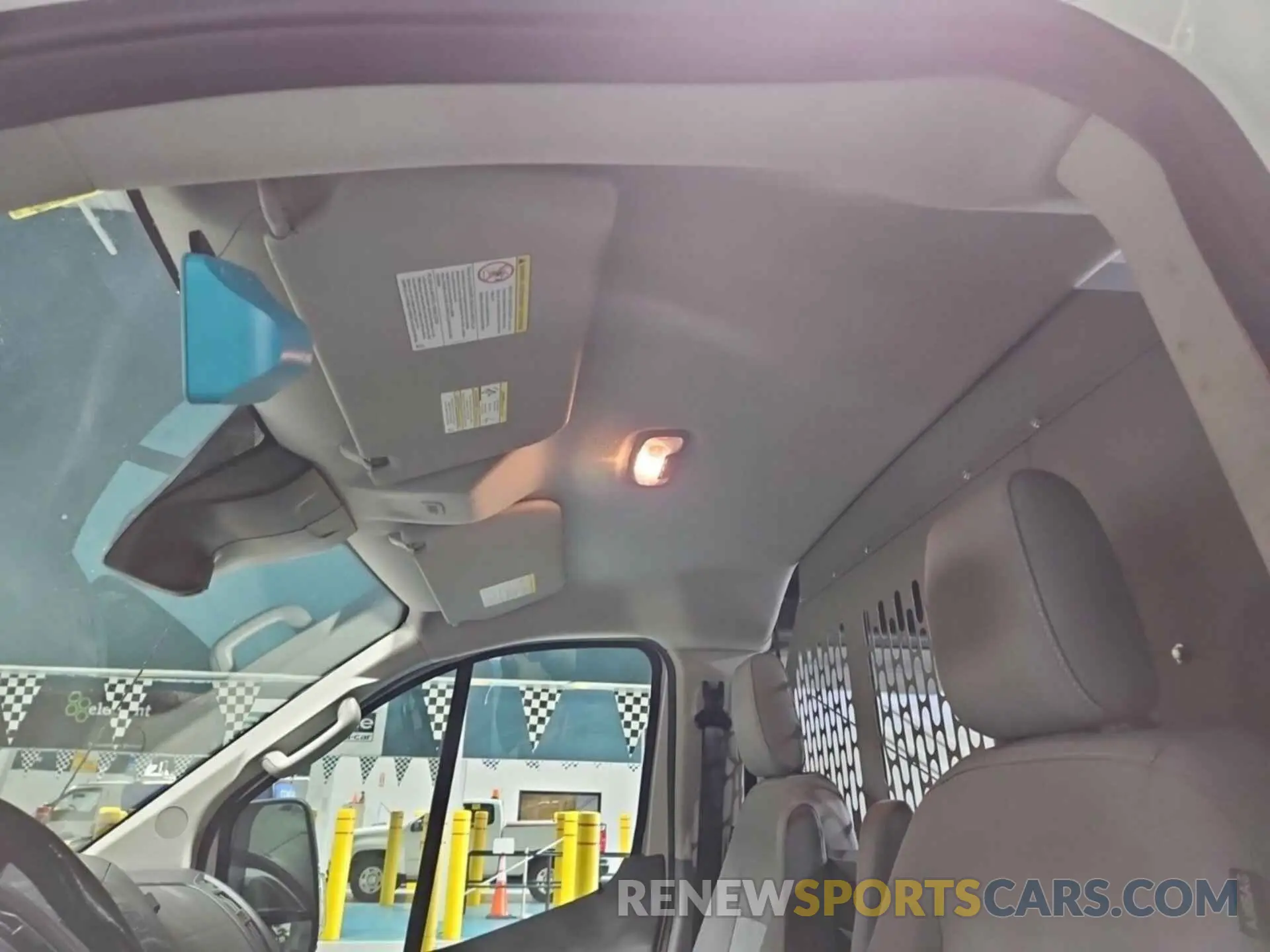 38 fotografías del automóvil dañado 1FTYR1YG3KKB08572 FORD TRANSIT 2019