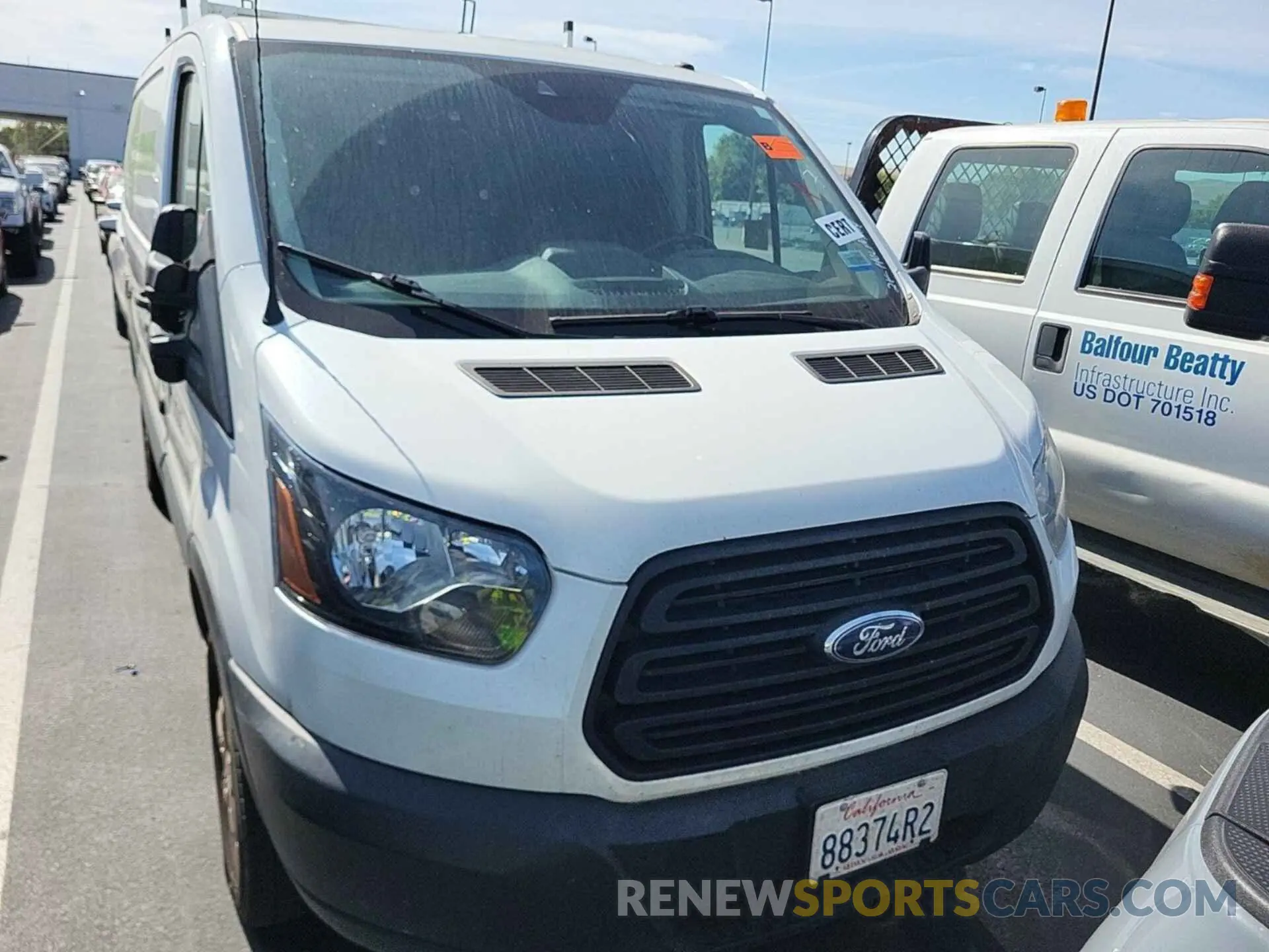 34 fotografías del automóvil dañado 1FTYR1YG4KKA40850 FORD TRANSIT 2019