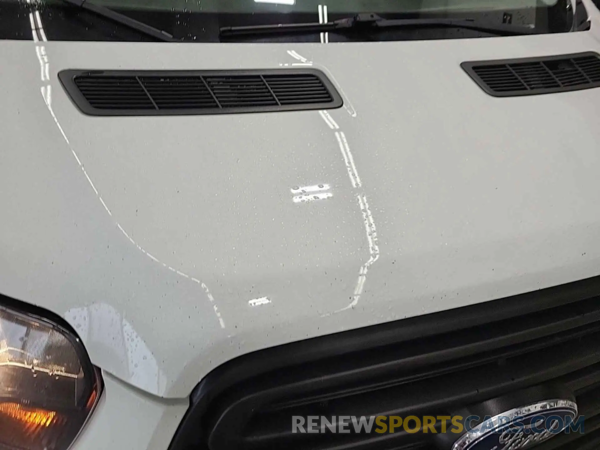 19 fotografías del automóvil dañado 1FTYR1YG5KKB48264 FORD TRANSIT 2019